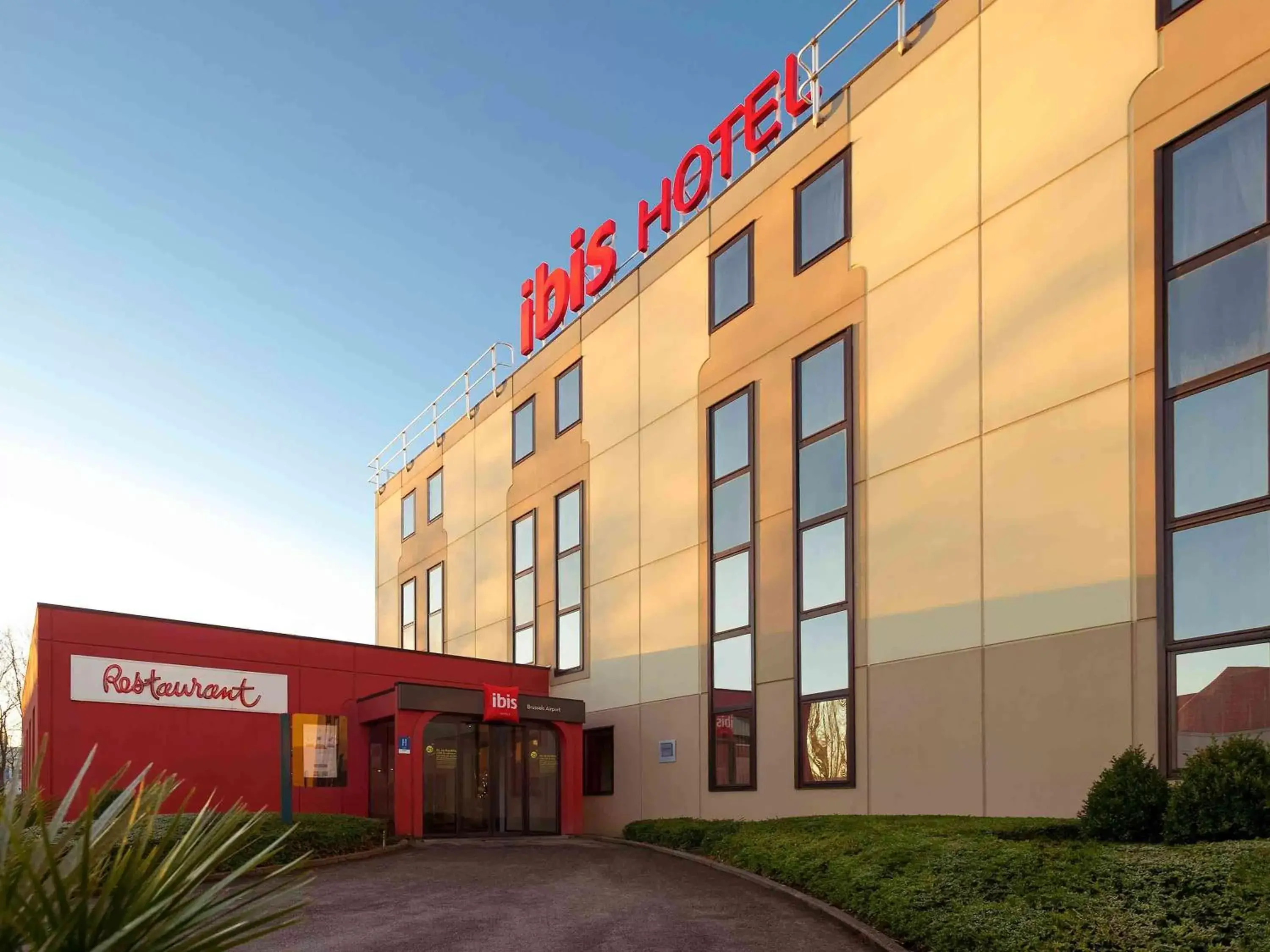 ibis Hotel Brussels Airport ibis Hotel Brussels Airport