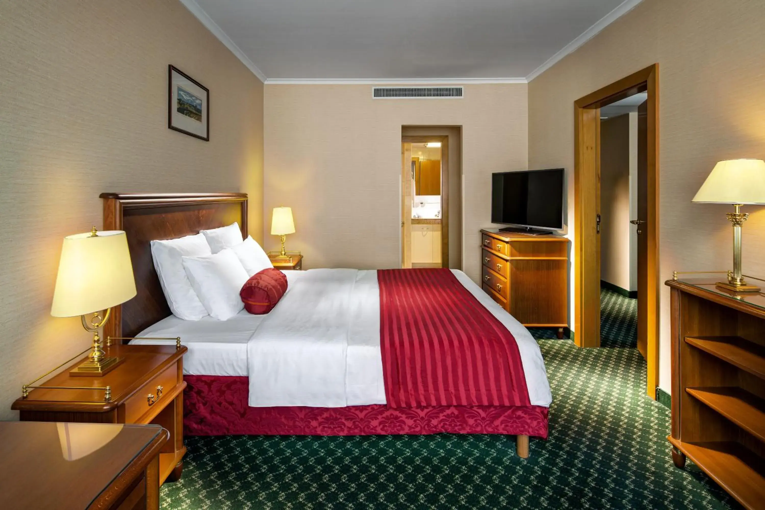 Deluxe One-Bedroom Apartment in Mamaison Residence Downtown Prague Deluxe One-Bedroom Apartment in Mamaison Residence Downtown Prague