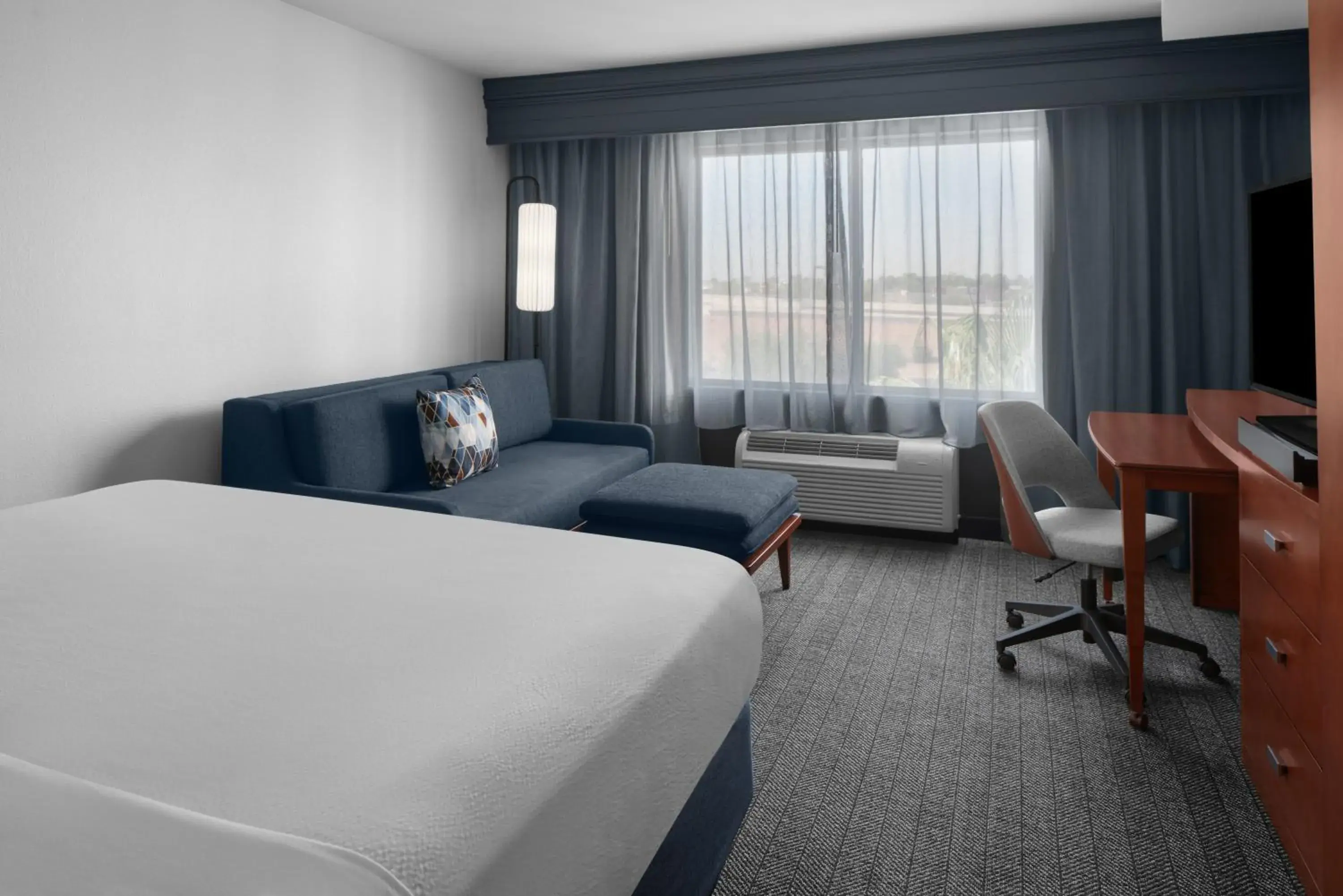 King Room with Sofa Bed and Roll-in Shower - Mobility and Hearing Accessible in Courtyard by Marriott Phoenix West/Avondale King Room with Sofa Bed and Roll-in Shower - Mobility and Hearing Accessible in Courtyard by Marriott Phoenix West/Avondale