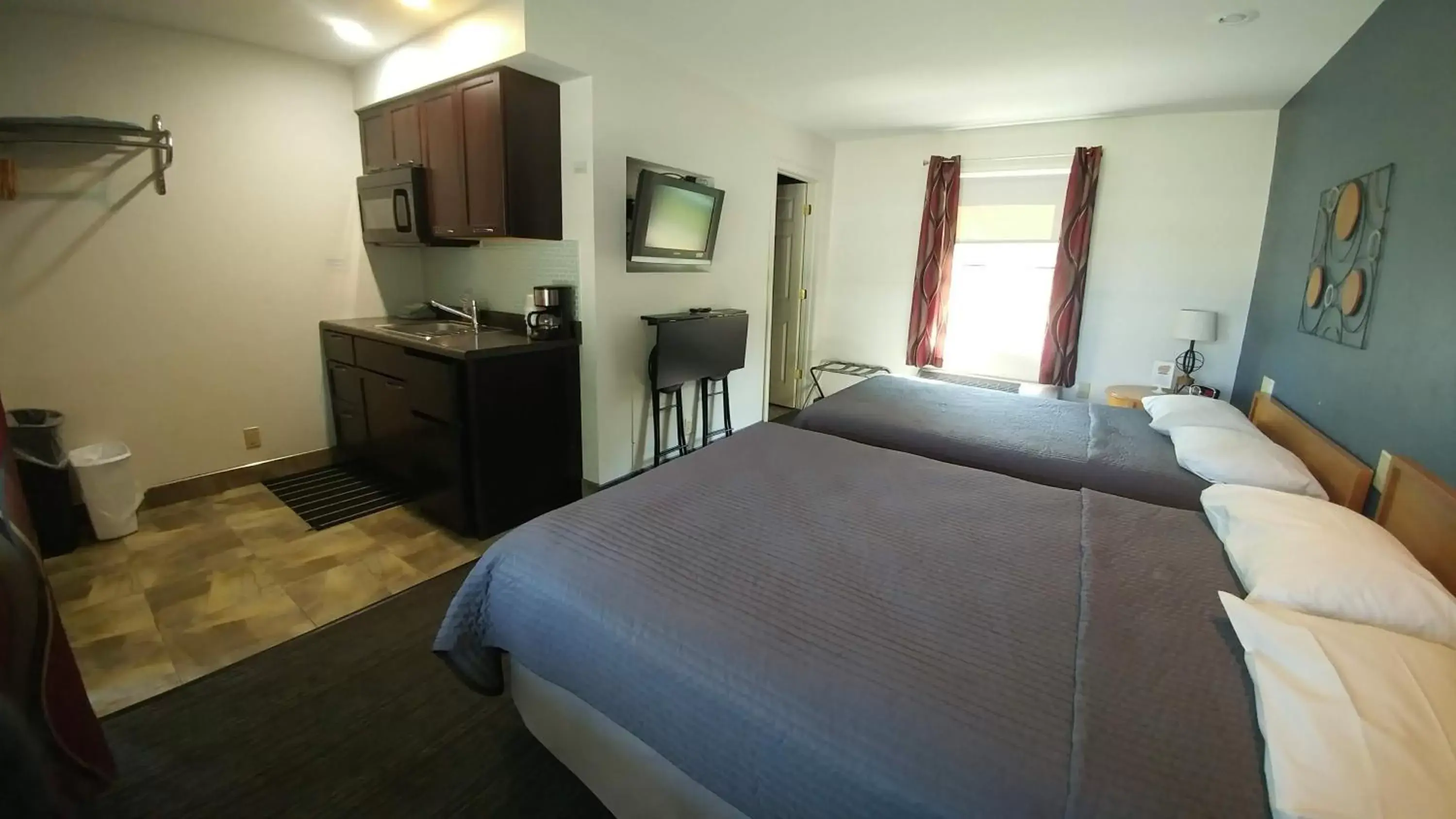 Budget Double Room in Motel 57 Budget Double Room in Motel 57