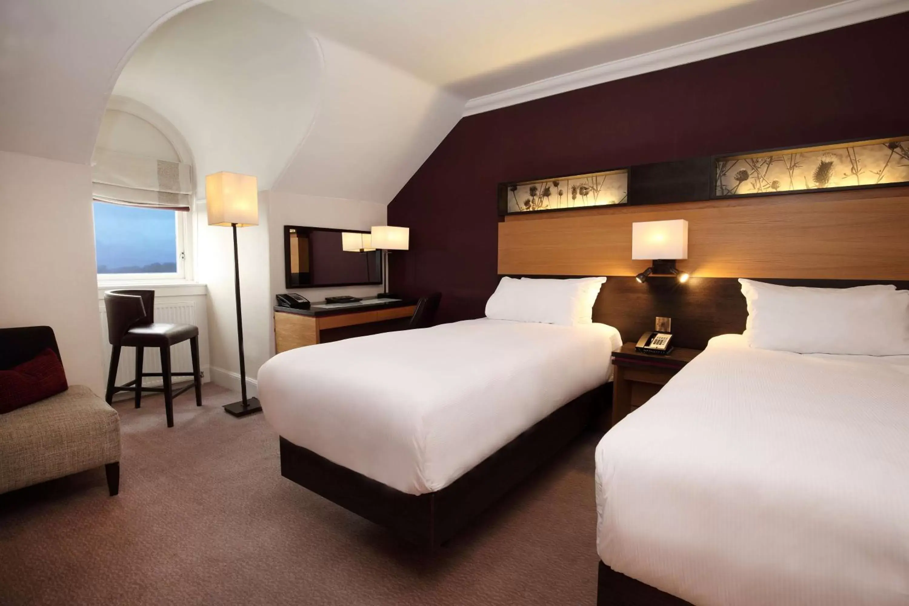 Twin Room in DoubleTree by Hilton Dunblane Hydro Hotel Twin Room in DoubleTree by Hilton Dunblane Hydro Hotel