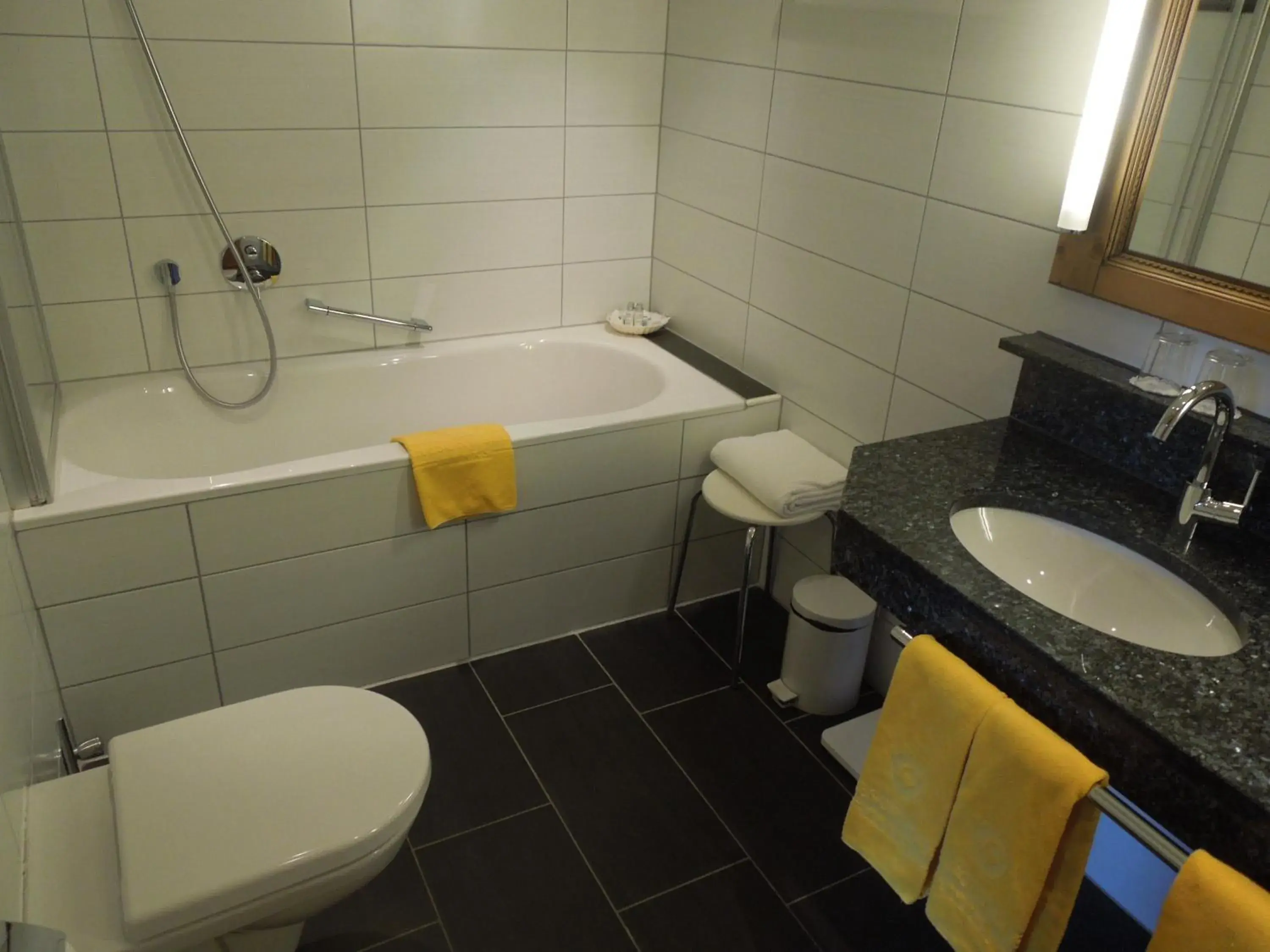 Double Room 'Edelweiss' in Bergresort Seefeld Double Room 'Edelweiss' in Bergresort Seefeld