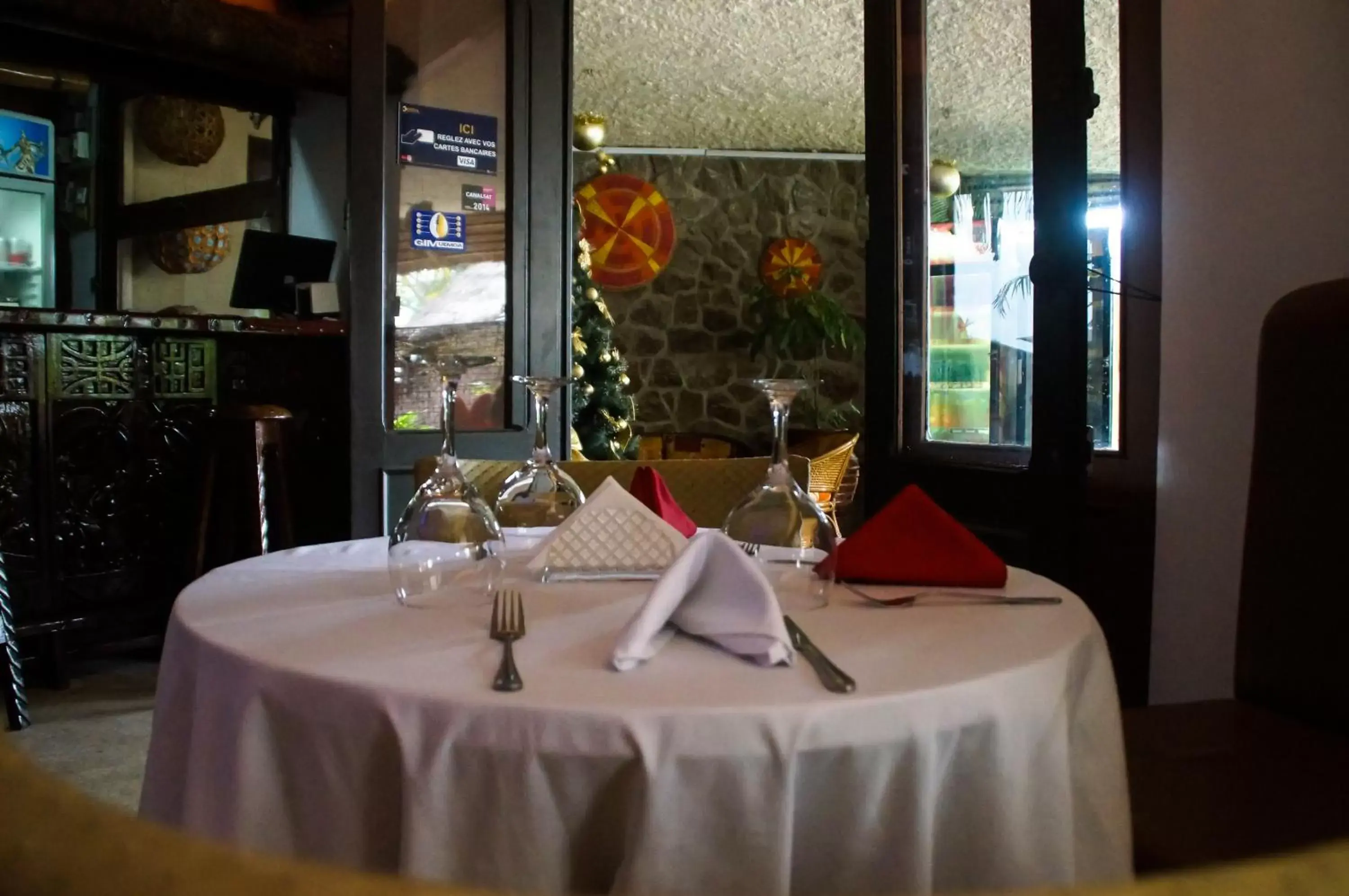 Hotel Le Marly Hotel Le Marly