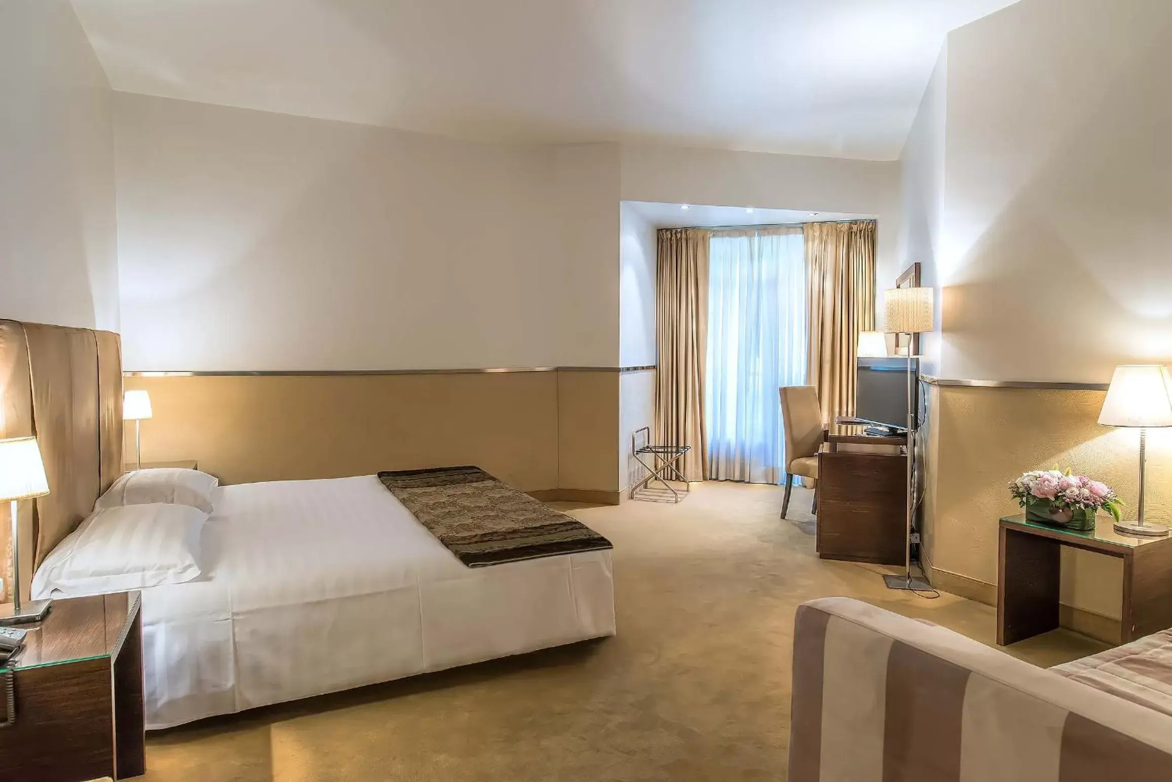 Mini Palace Hotel Mini Palace Hotel