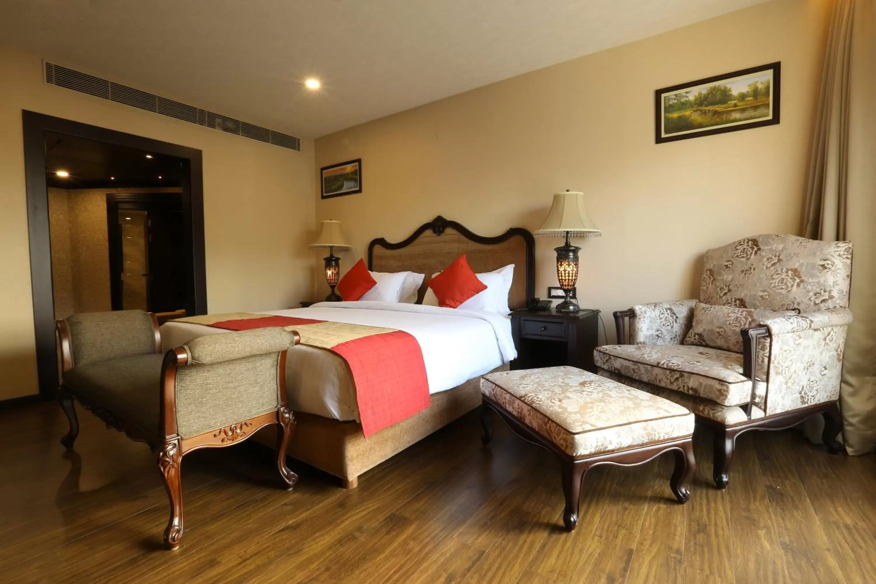 Presidential Suite in Hotel Atithi Presidential Suite in Hotel Atithi