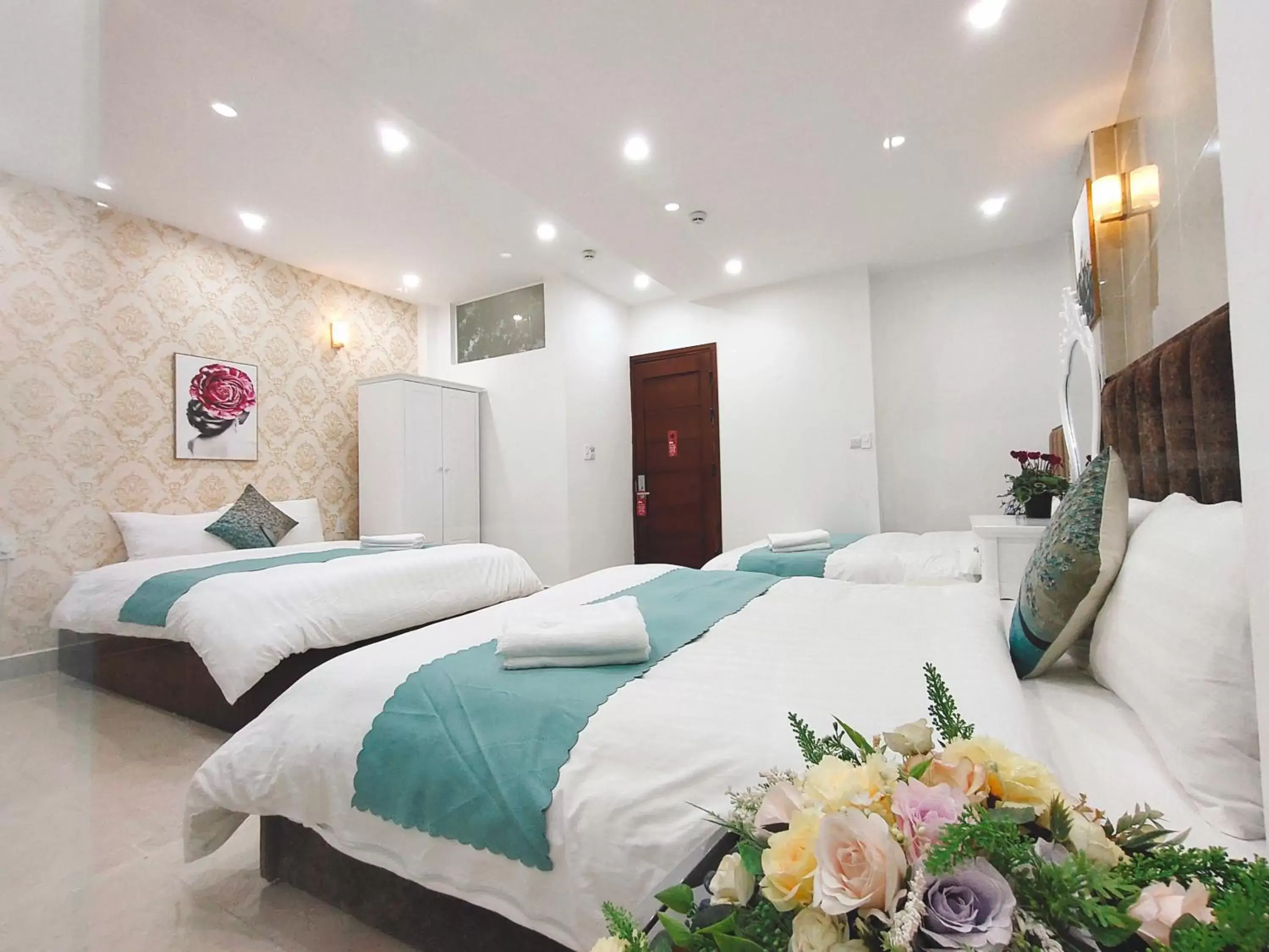 Standard Family Room in Ngàn Phố Studio & Love Hotel Standard Family Room in Ngàn Phố Studio & Love Hotel