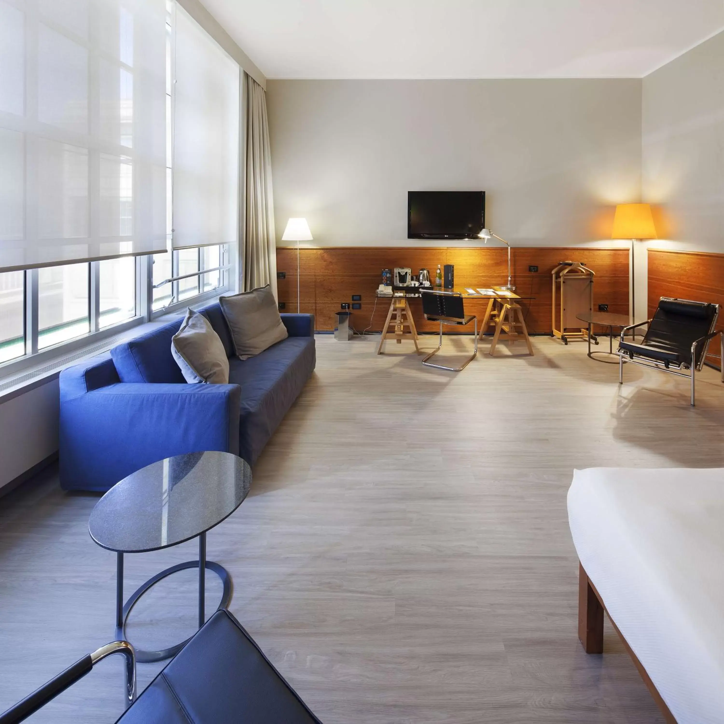 Suite Quadruple in NH Torino Lingotto Congress Suite Quadruple in NH Torino Lingotto Congress