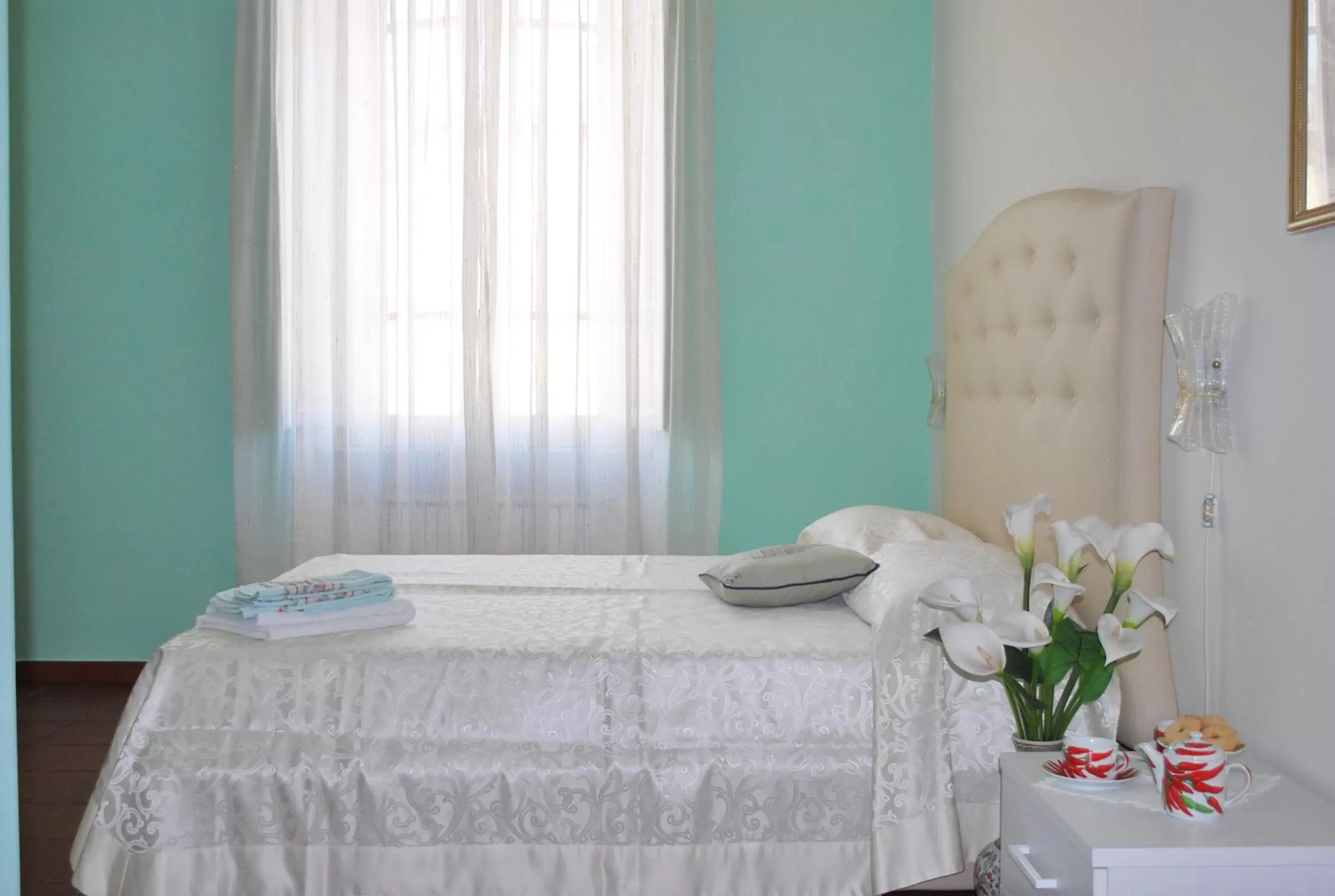 Bed in San Peter's Corner Bed in San Peter's Corner