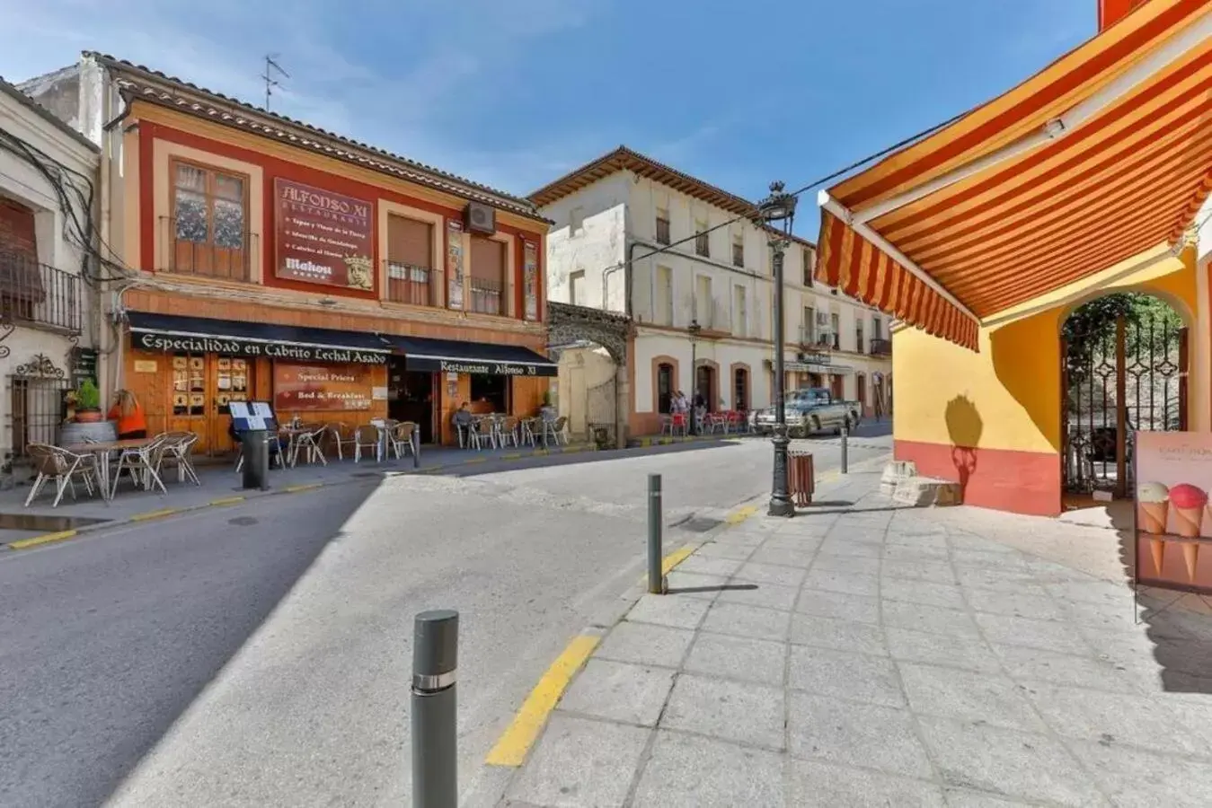 Hostal Alfonso XI Hostal Alfonso XI