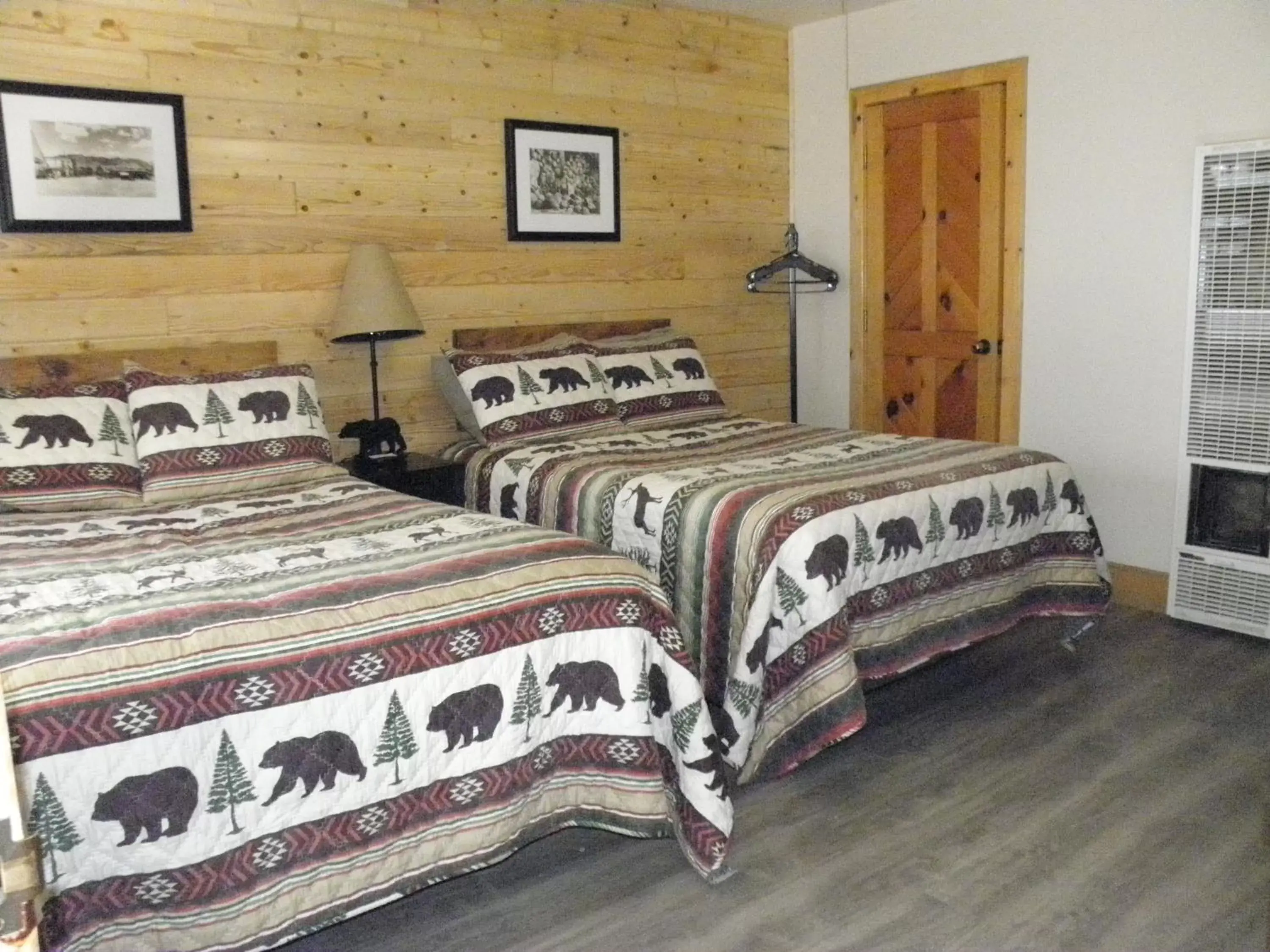 Deluxe Double or Twin Room in CREEKSIDE LODGE Deluxe Double or Twin Room in CREEKSIDE LODGE