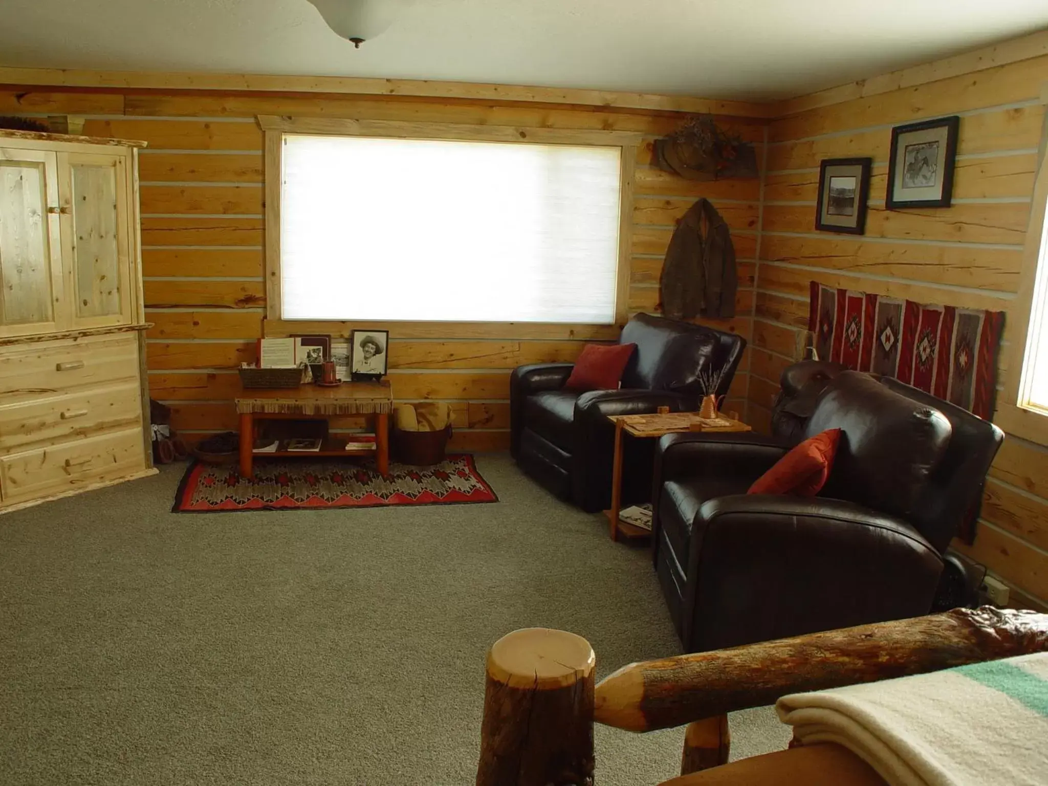 Deluxe Queen Room in Blue Mountain Bed and Breakfast Deluxe Queen Room in Blue Mountain Bed and Breakfast