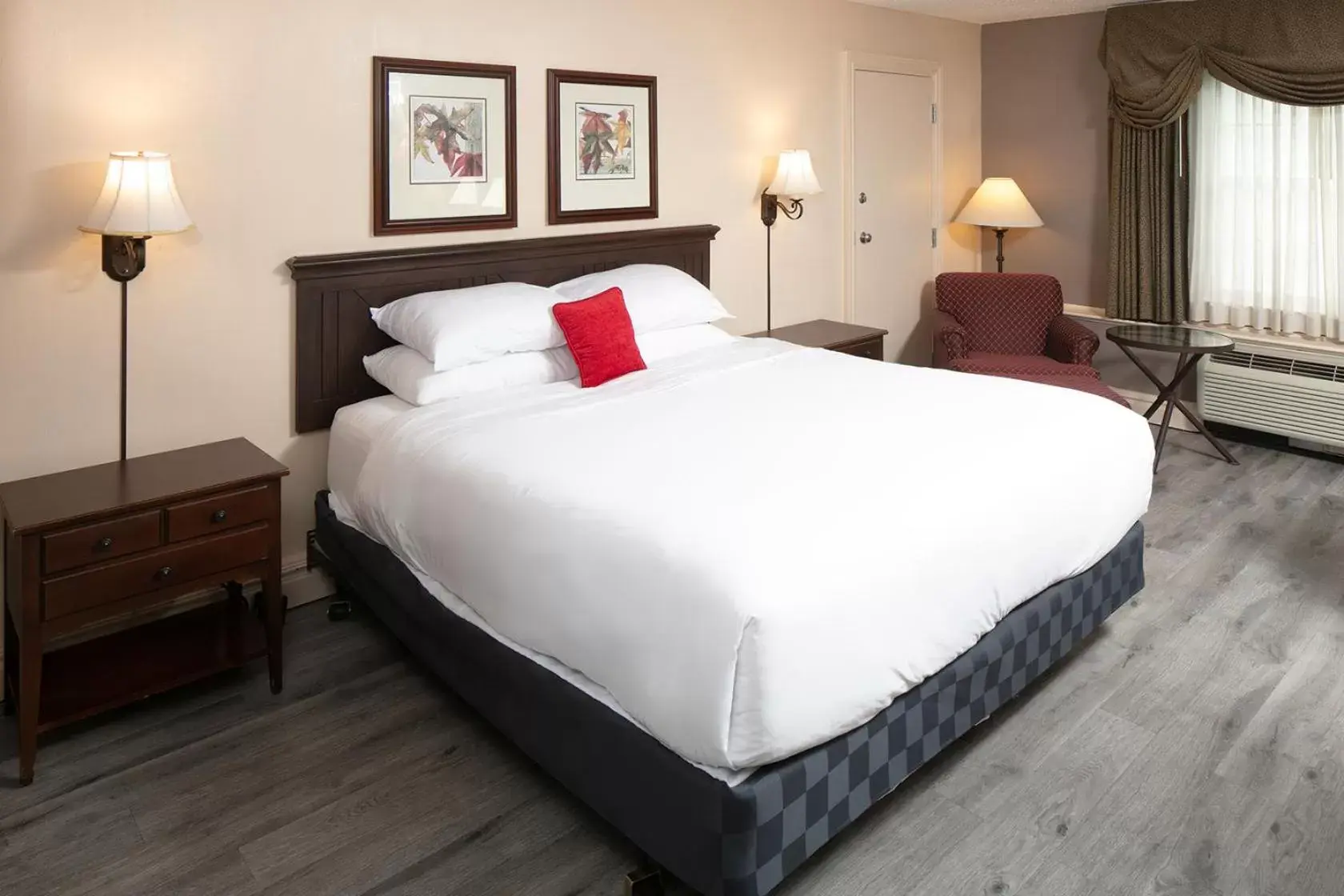 Queen Room - Disability Access in Red Lion Hotel Pocatello Queen Room - Disability Access in Red Lion Hotel Pocatello