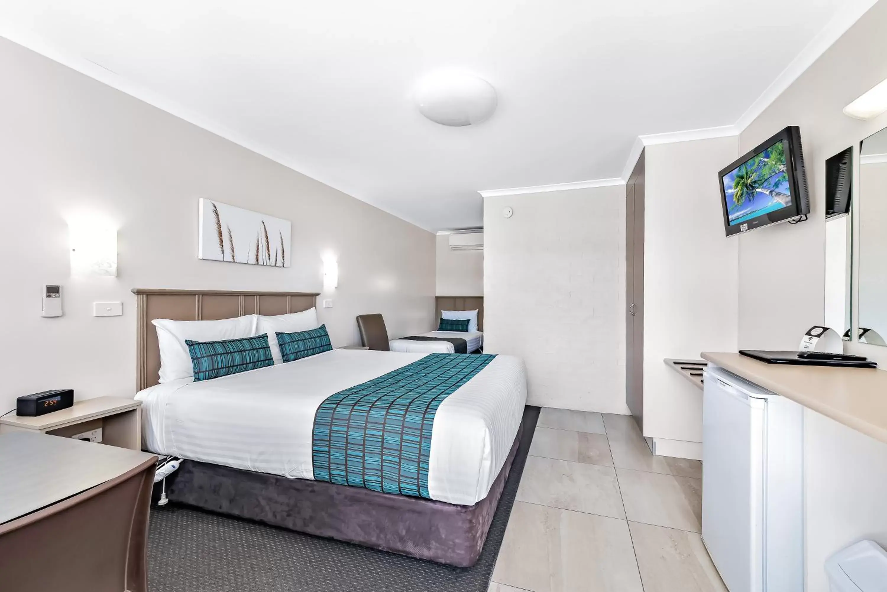 Deluxe Twin Room in Apple & Grape Motel Deluxe Twin Room in Apple & Grape Motel