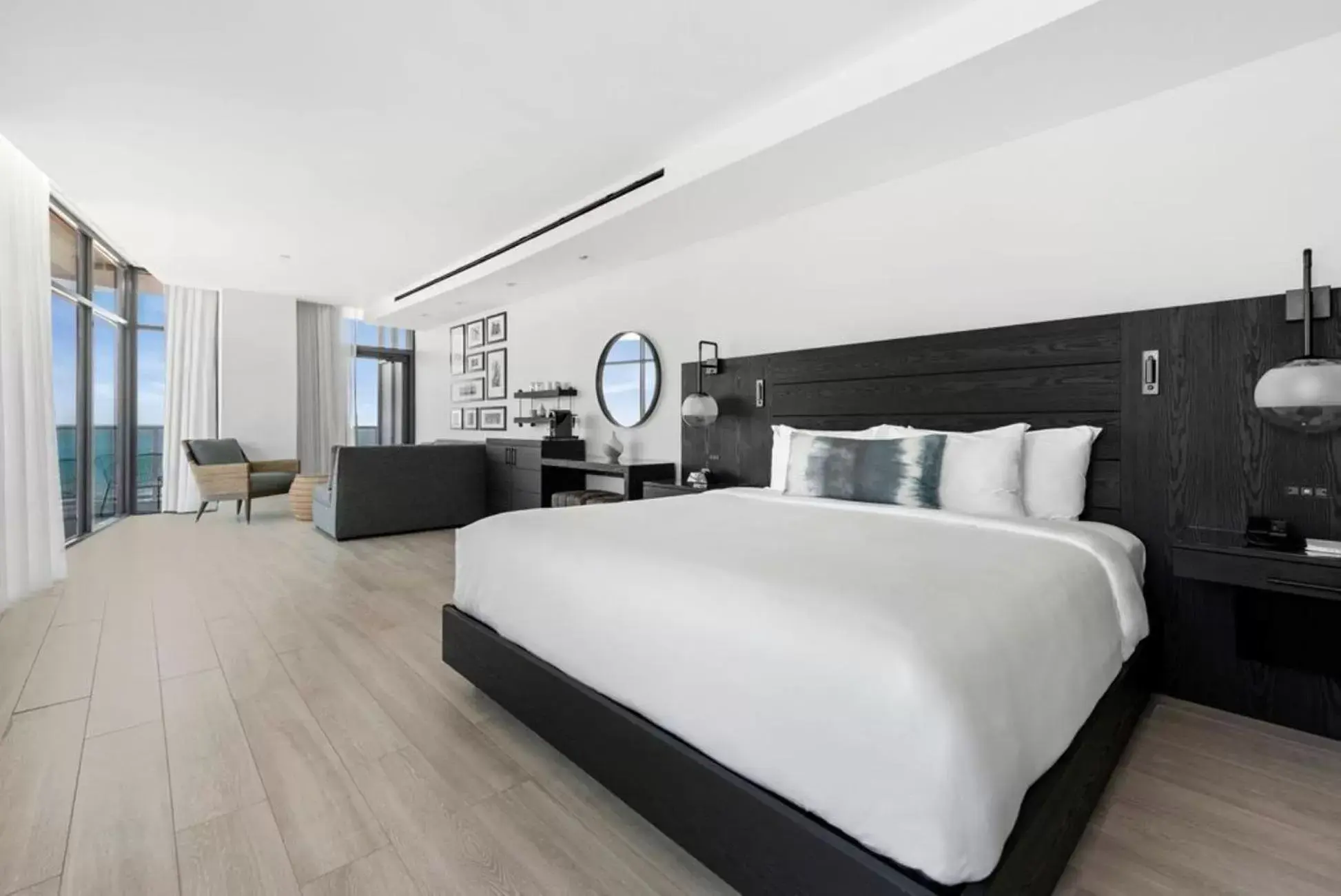 Deluxe Suite with Sea View in Wave Resort Deluxe Suite with Sea View in Wave Resort