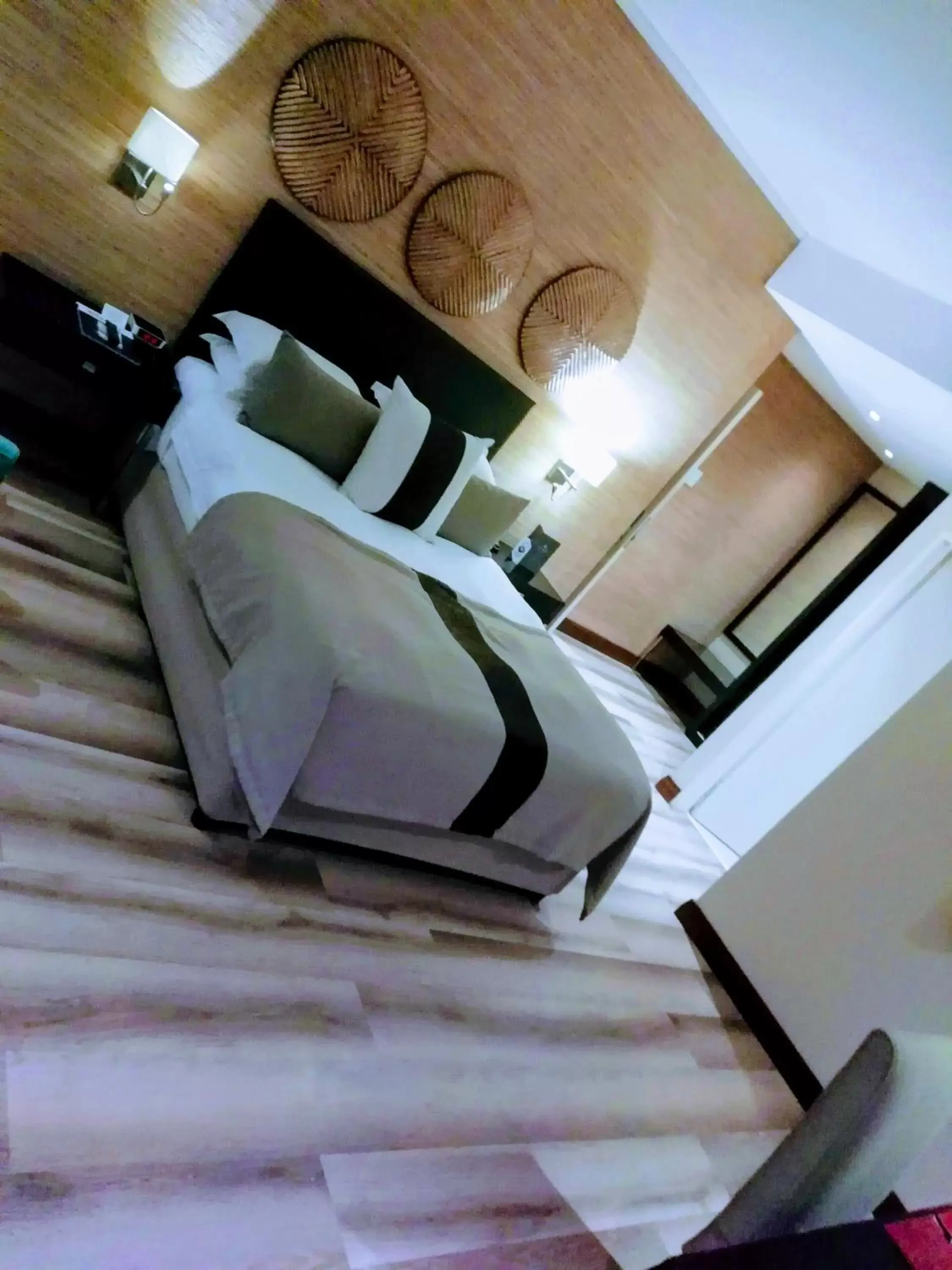 Standard Double Room - single occupancy in Paxton Hotel Standard Double Room - single occupancy in Paxton Hotel