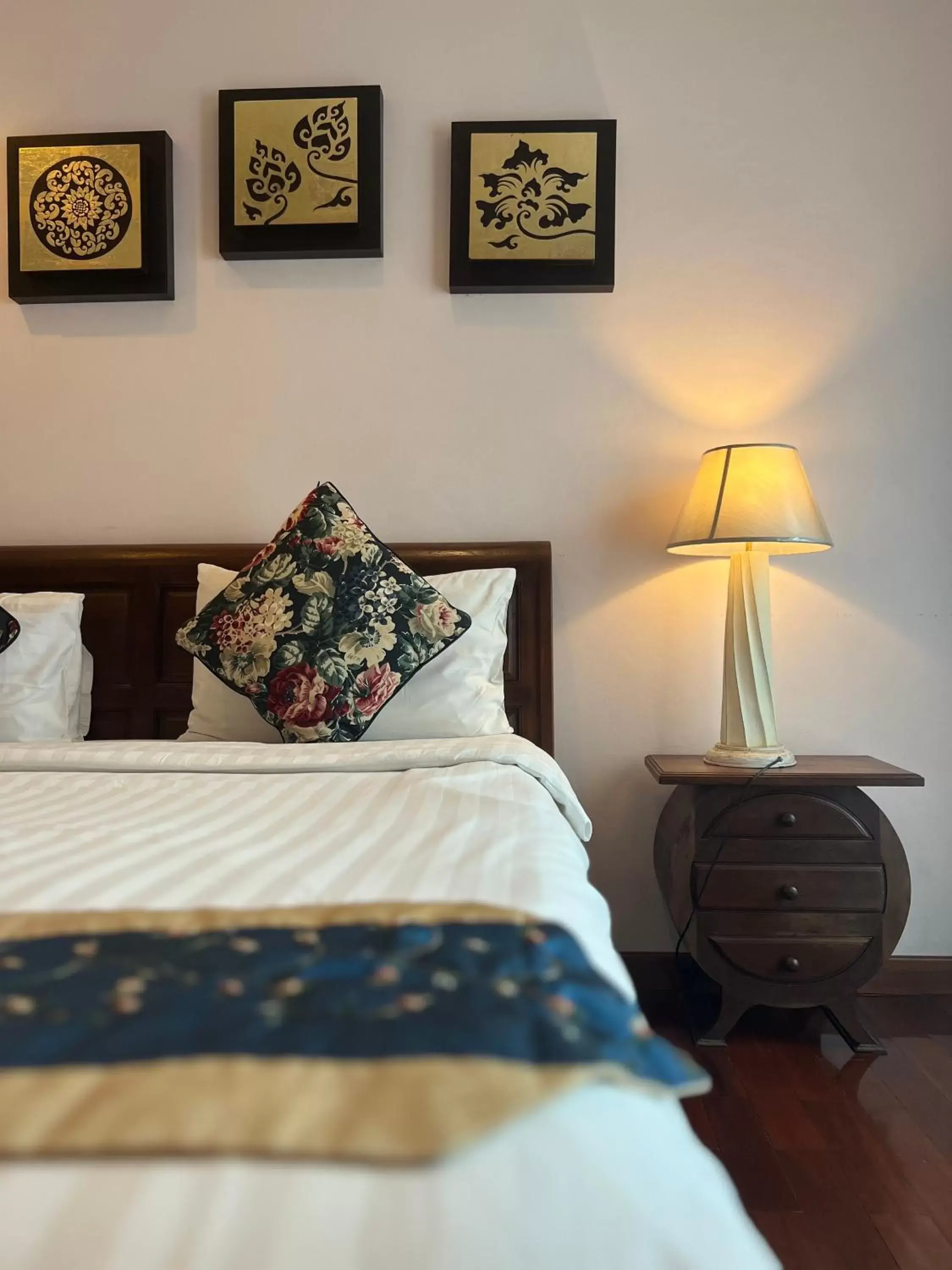 Deluxe Double with Balcony in Pha Thai House Deluxe Double with Balcony in Pha Thai House