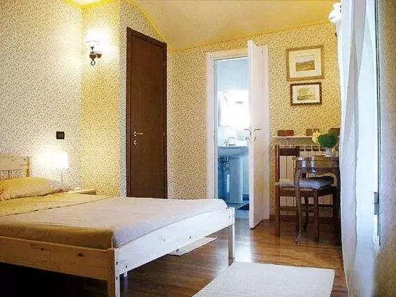 Double Room in La tana del tasso Ventimiglia Double Room in La tana del tasso Ventimiglia