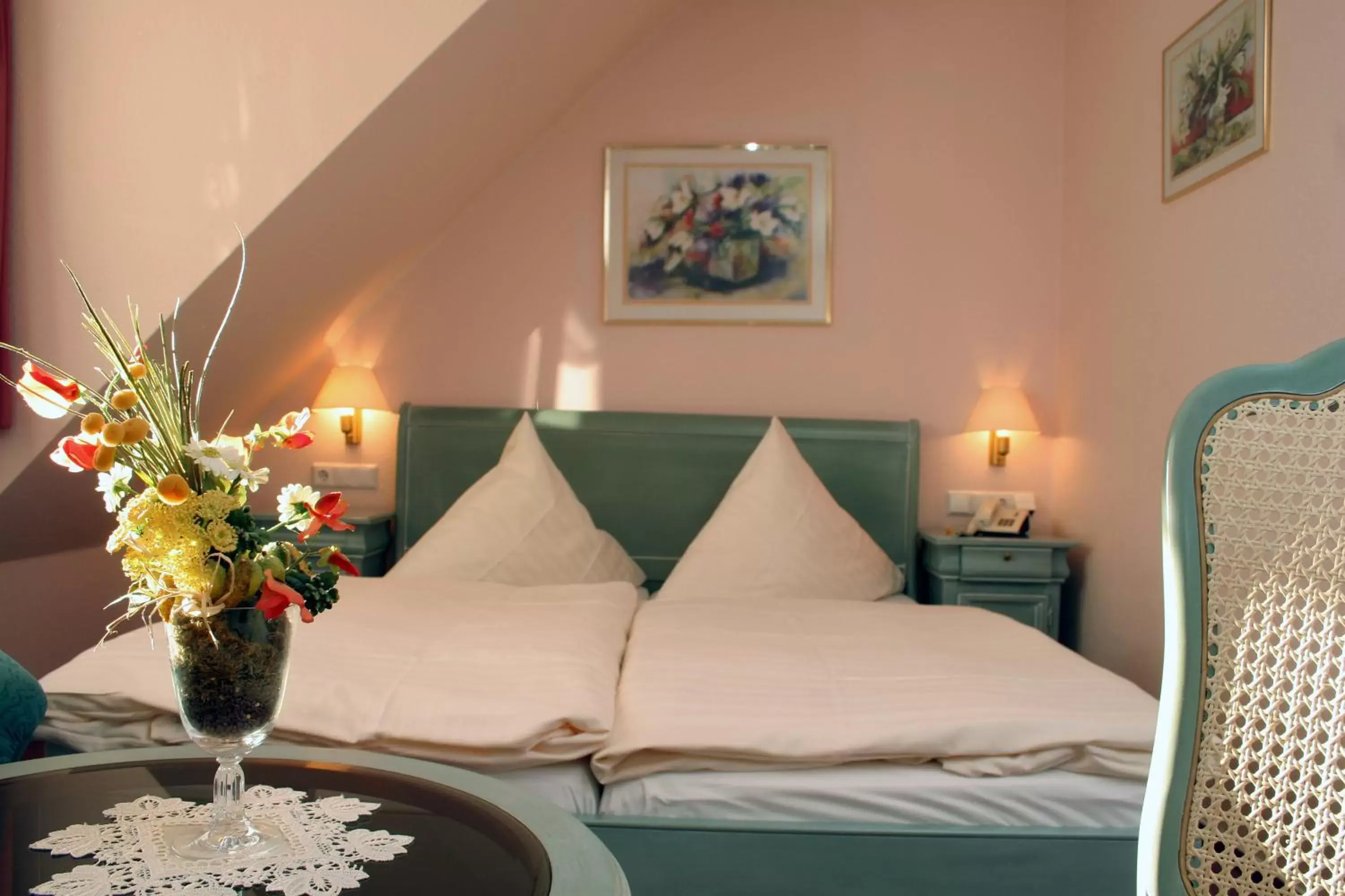 Standard Twin Room - single occupancy in Hotel Zur Burg GmbH Standard Twin Room - single occupancy in Hotel Zur Burg GmbH