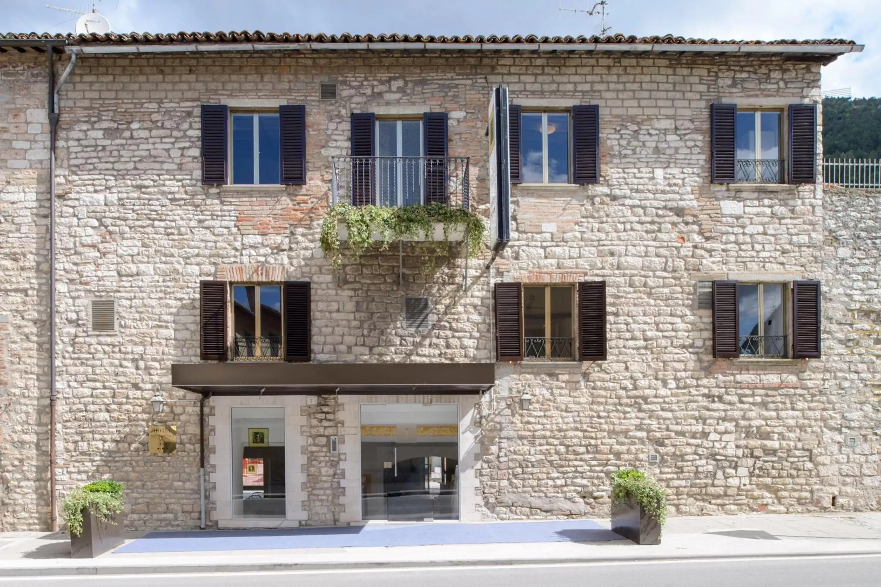 Property Building in Hotel San Francesco e il lupo Property Building in Hotel San Francesco e il lupo