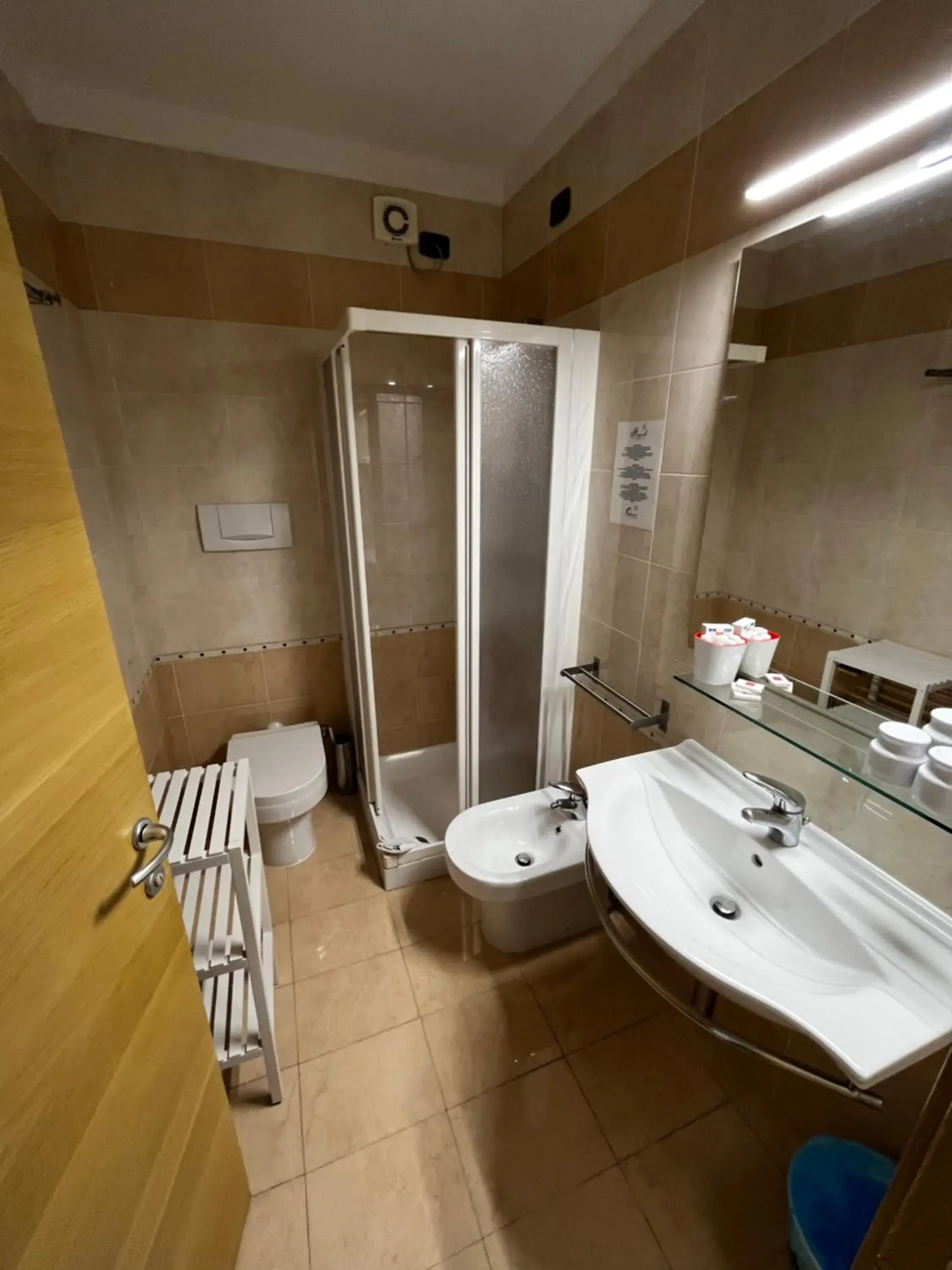 Comfort Triple Room in Hotel Oasi Wellness & Spa Comfort Triple Room in Hotel Oasi Wellness & Spa