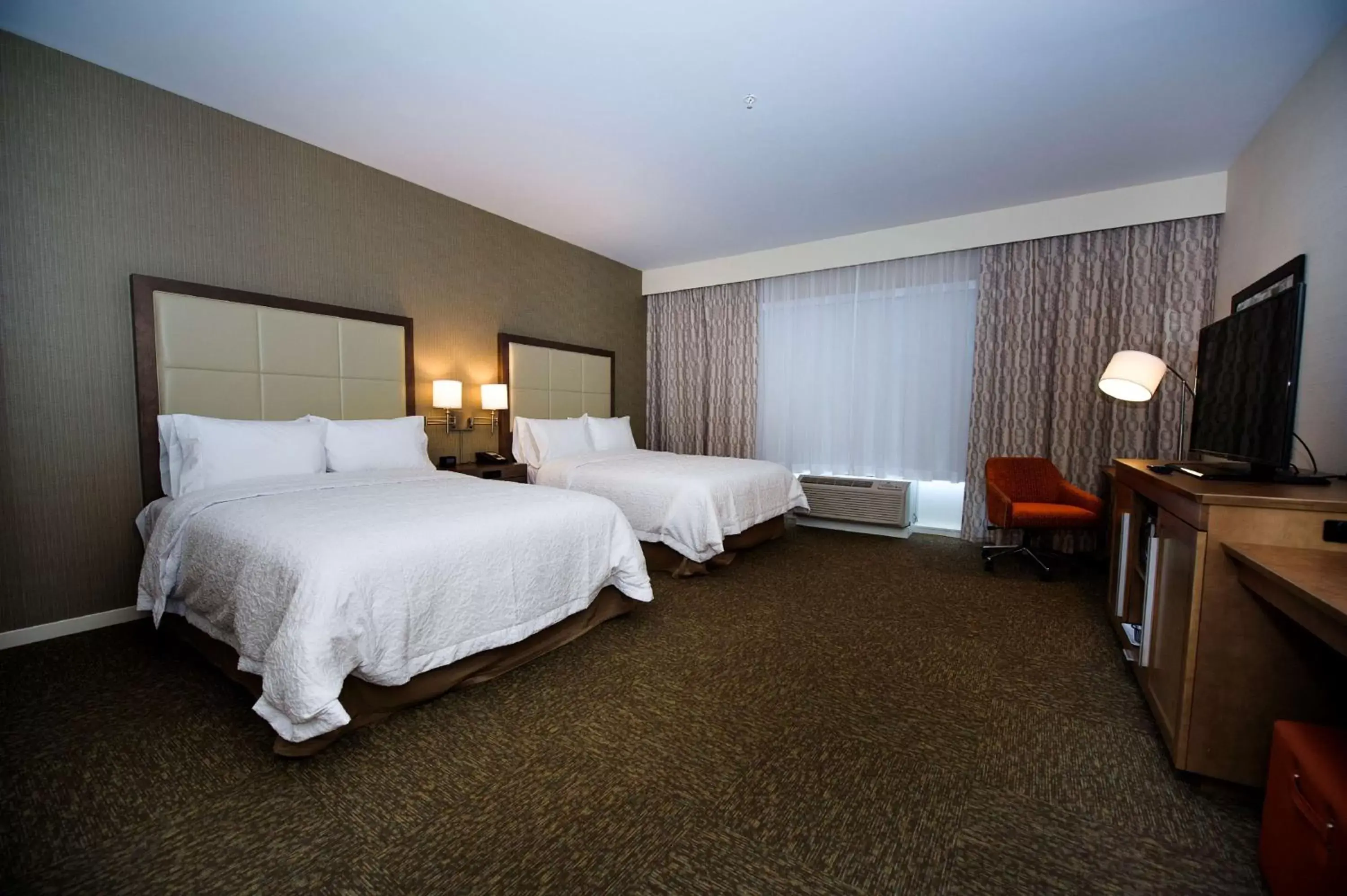 Queen Room with Two Queen Beds - Mobility Access/Non-Smoking in Hampton Inn & Suites Truro, NS Queen Room with Two Queen Beds - Mobility Access/Non-Smoking in Hampton Inn & Suites Truro, NS