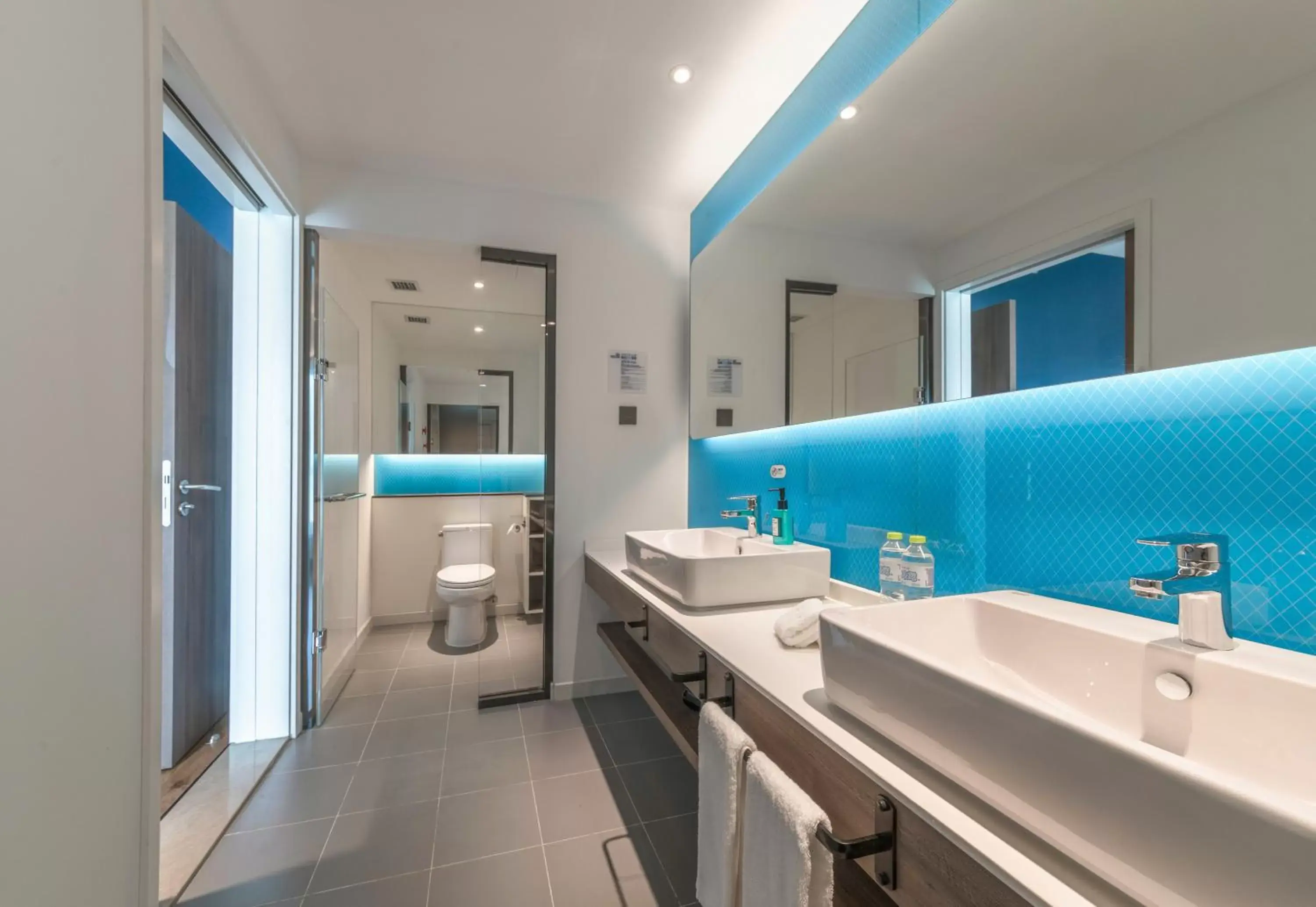 One-Bedroom Suite in Holiday Inn Express Qingdao Chengyang Central by IHG One-Bedroom Suite in Holiday Inn Express Qingdao Chengyang Central by IHG