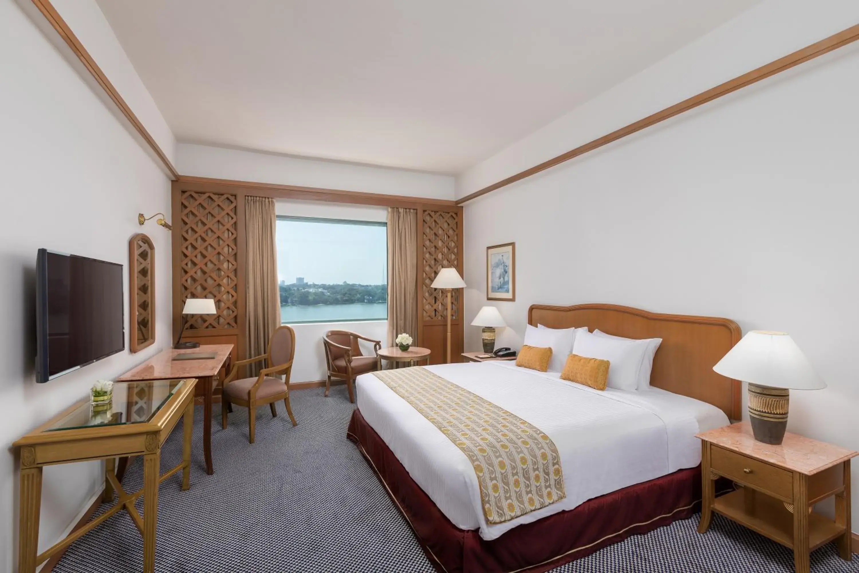 Junior Suite in Sedona Hotel Yangon Junior Suite in Sedona Hotel Yangon