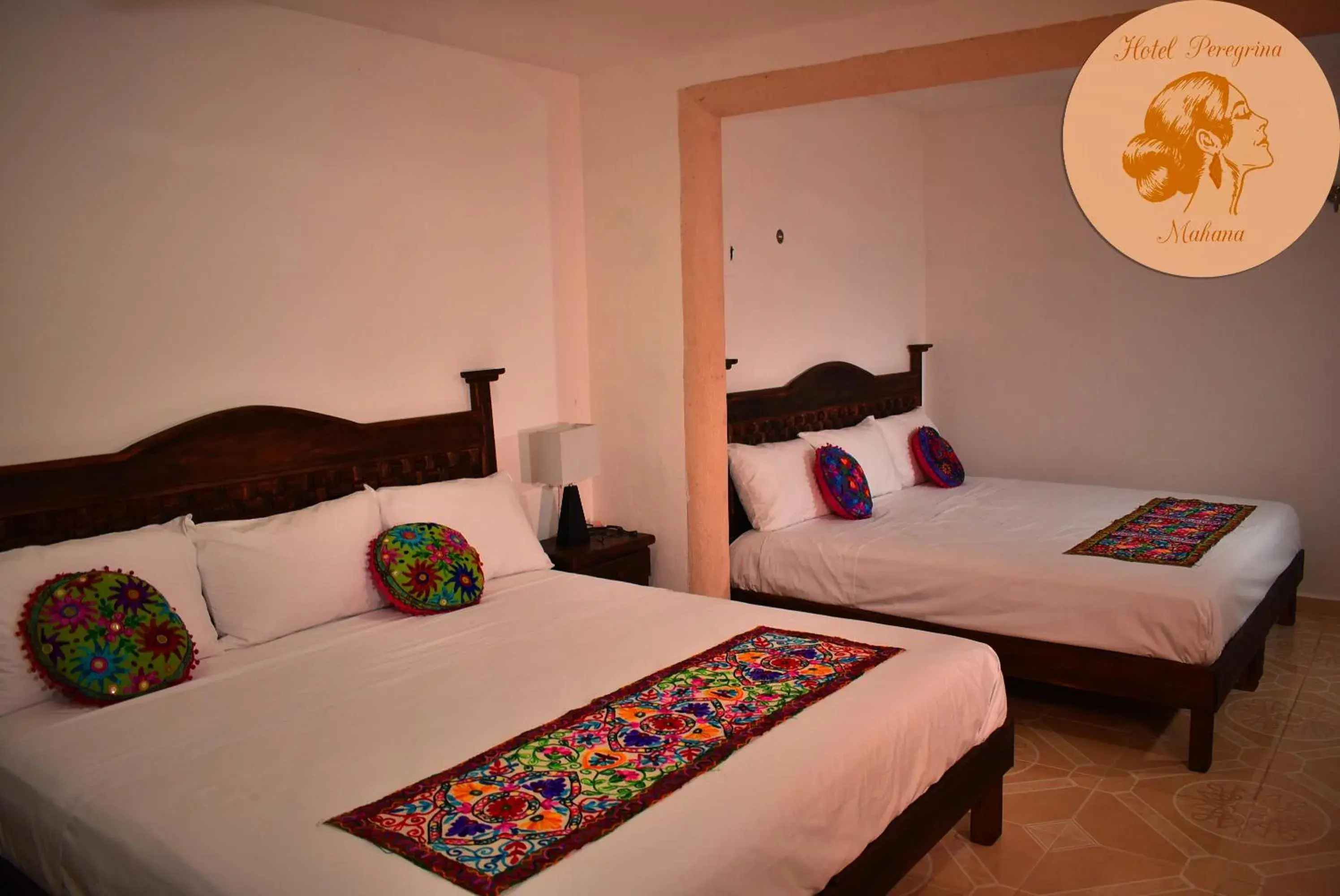 Twin Room with Pool View in Hotel Peregrina Twin Room with Pool View in Hotel Peregrina