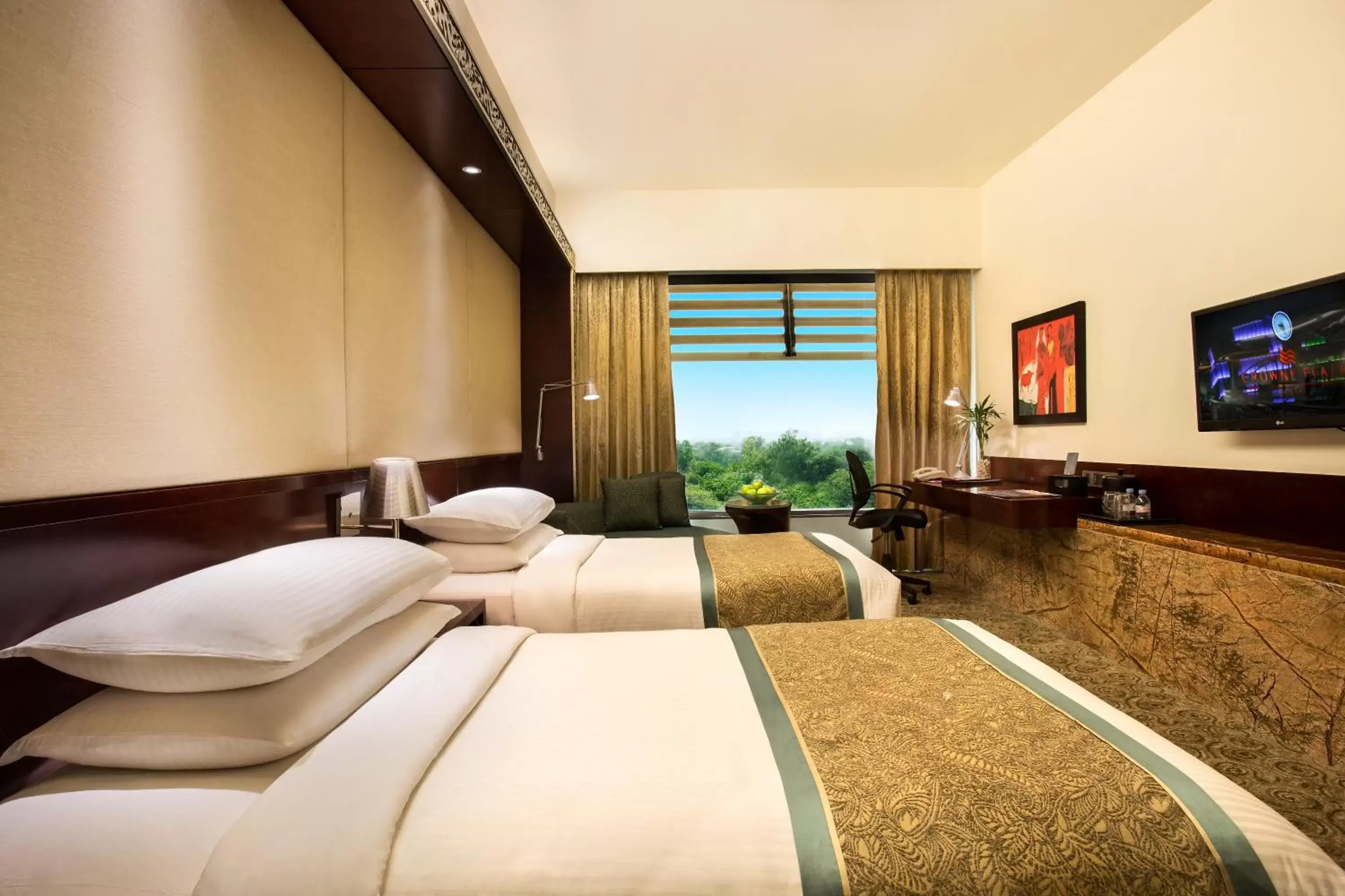 Standard King Room - Club Floor in Crowne Plaza Ahmedabad City Centre by IHG Standard King Room - Club Floor in Crowne Plaza Ahmedabad City Centre by IHG