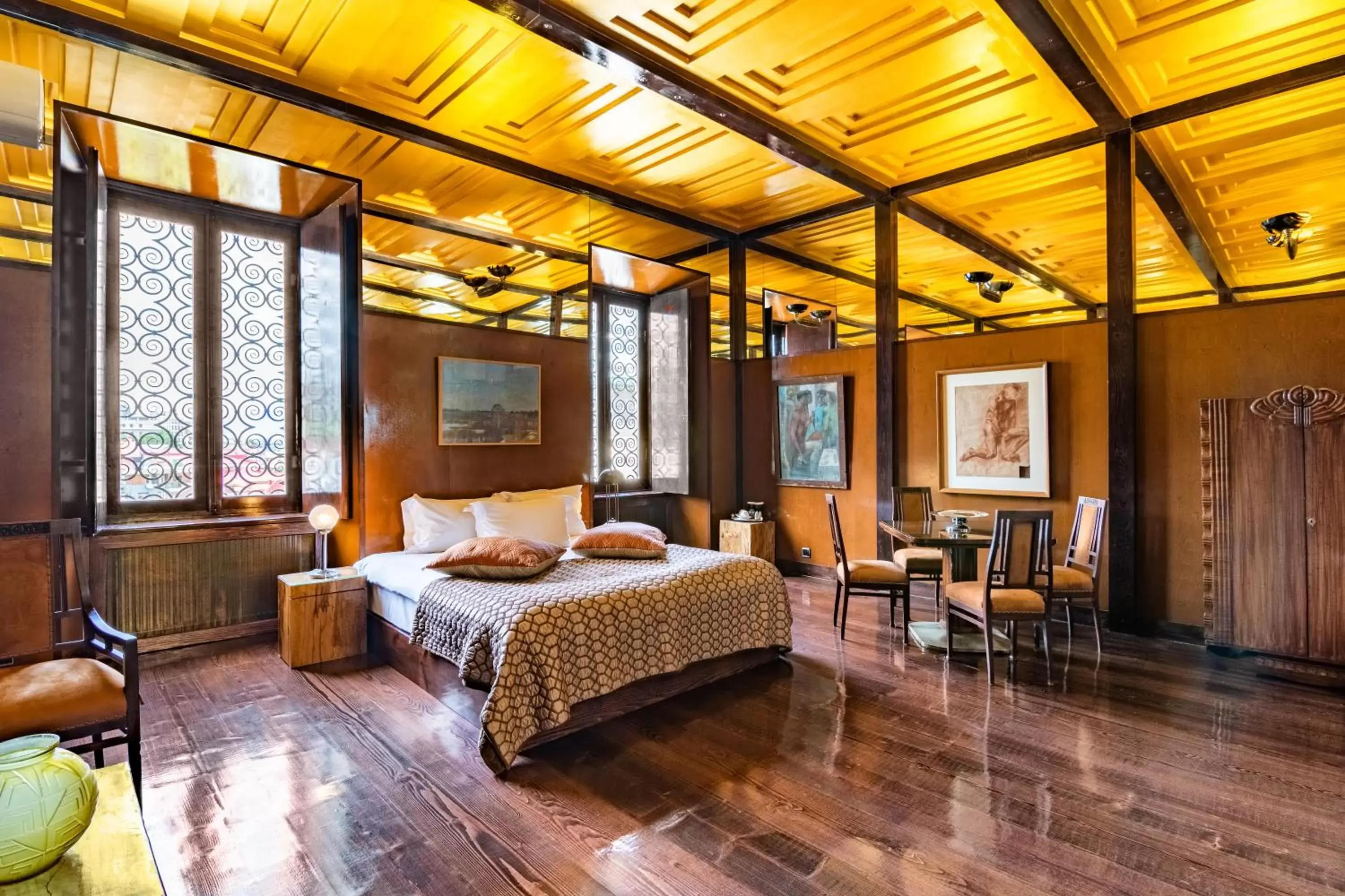 Double Suite in Castle in Old Town Double Suite in Castle in Old Town