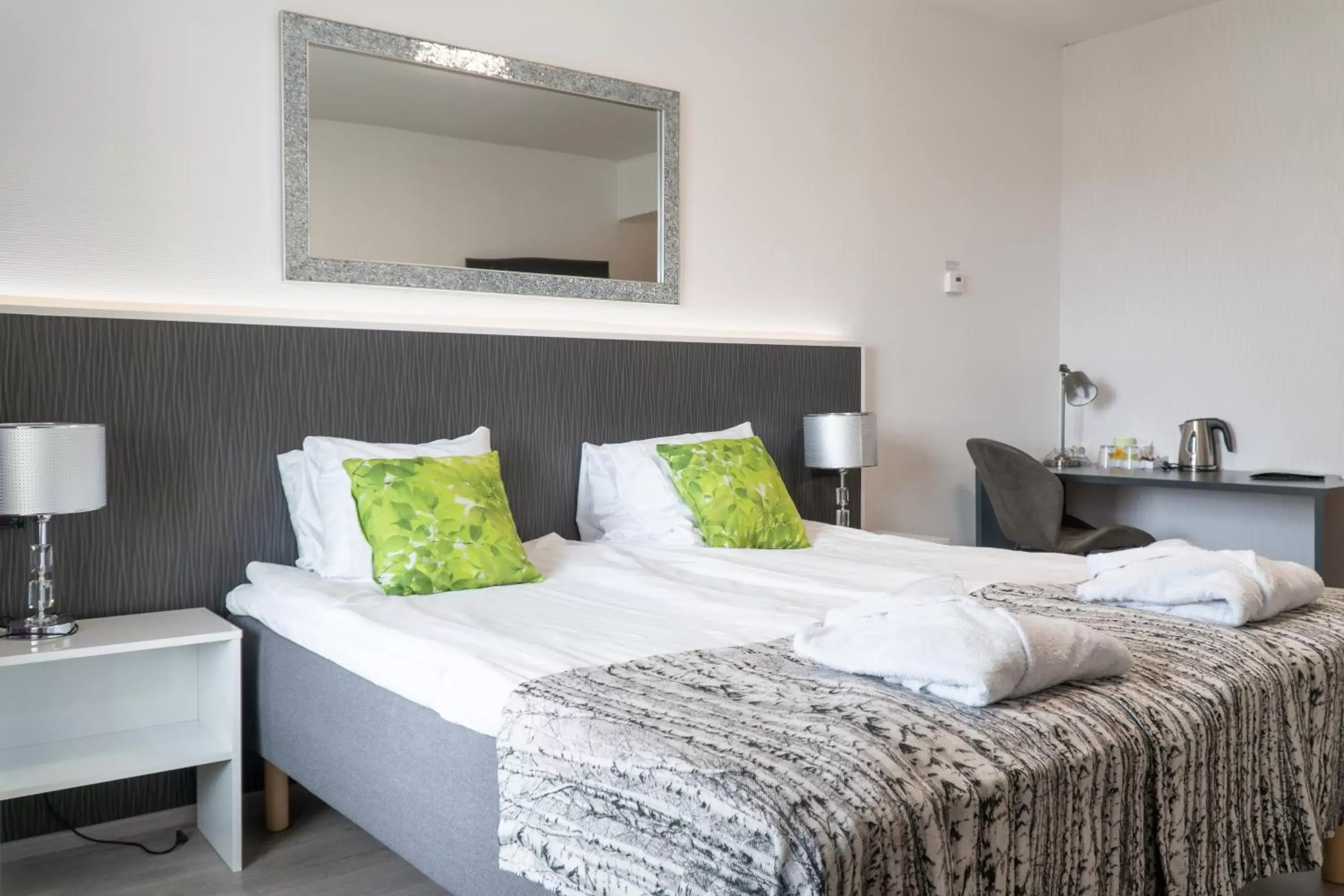 Superior Plus Lake View with Spa Access in Spa Hotel Kunnonpaikka Superior Plus Lake View with Spa Access in Spa Hotel Kunnonpaikka