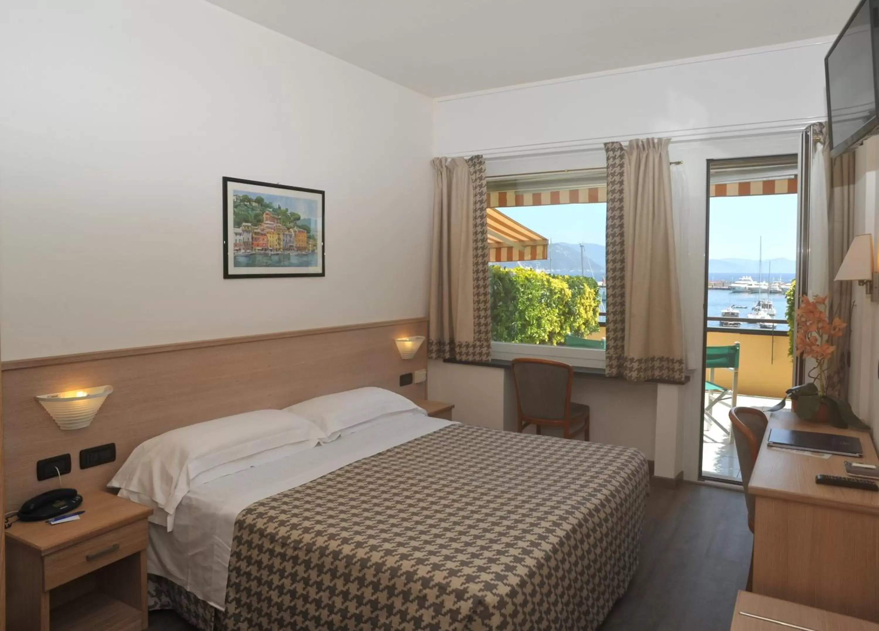 Double or Twin Room with Balcony and Sea View - single occupancy in Hotel Laurin Double or Twin Room with Balcony and Sea View - single occupancy in Hotel Laurin
