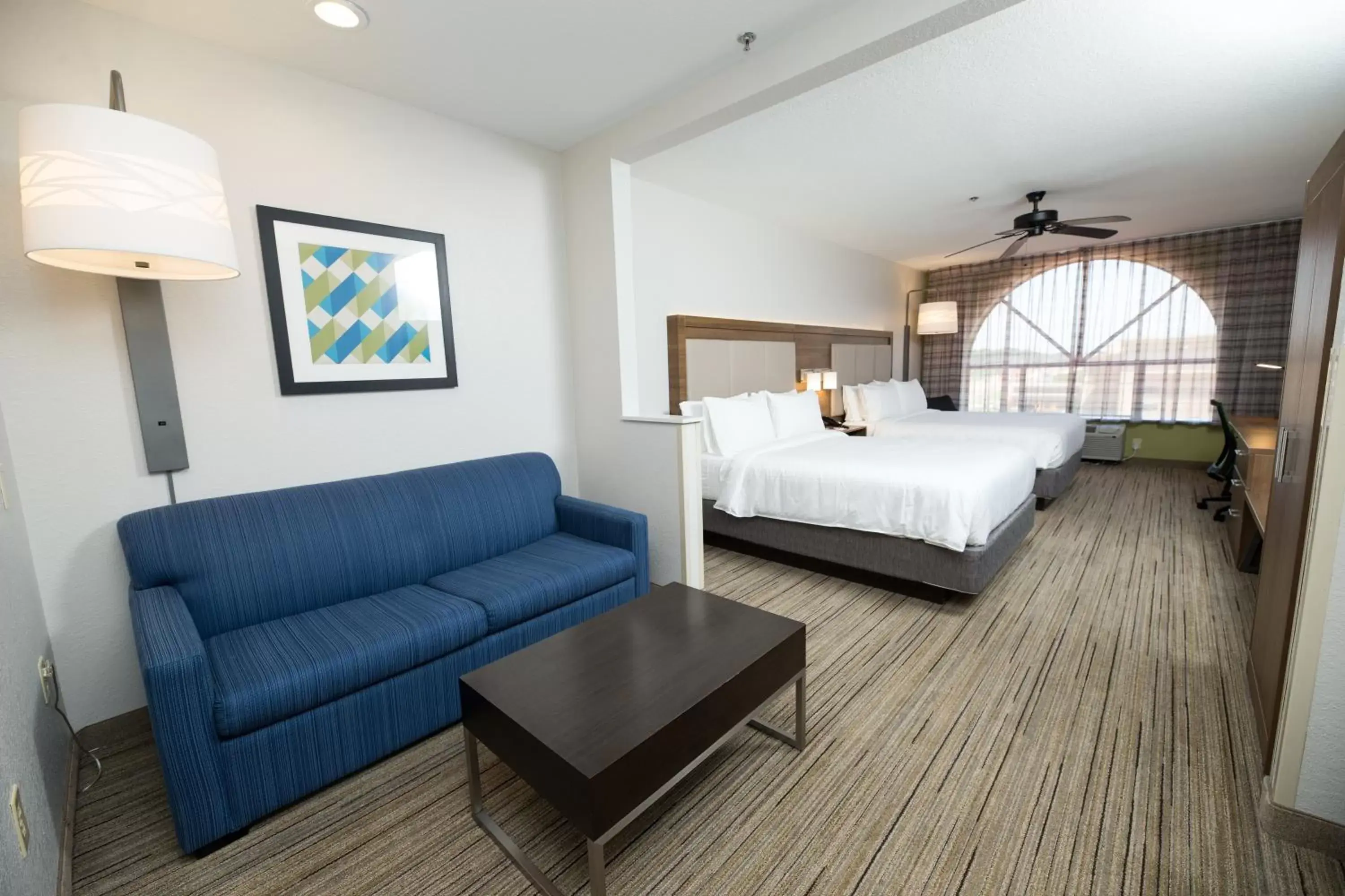 Suite with Two Queen Beds in Holiday Inn Express Hotel & Suites Clinton by IHG Suite with Two Queen Beds in Holiday Inn Express Hotel & Suites Clinton by IHG