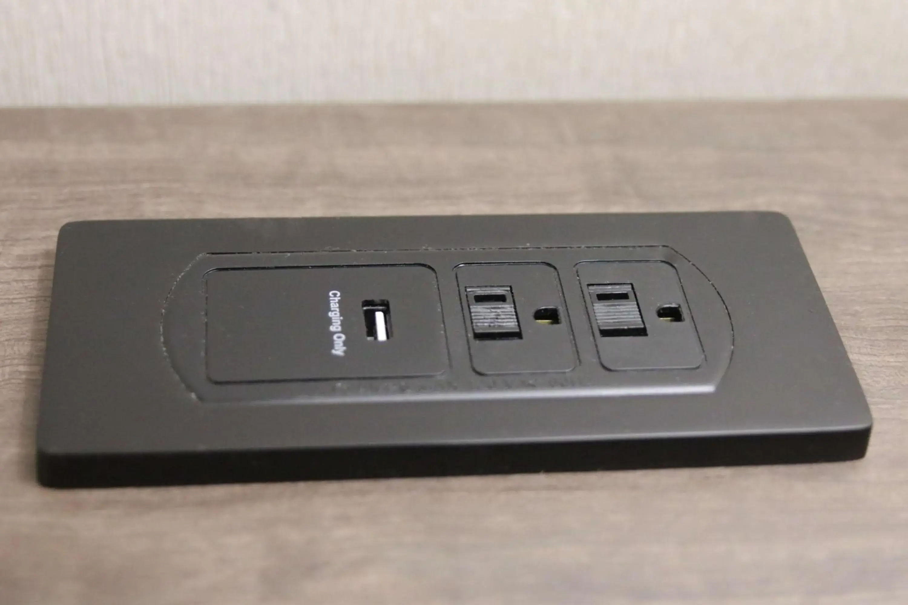 Queen Room with Roll-In Shower - Disability Access in Best Western Plus Galleria Inn & Suites Queen Room with Roll-In Shower - Disability Access in Best Western Plus Galleria Inn & Suites