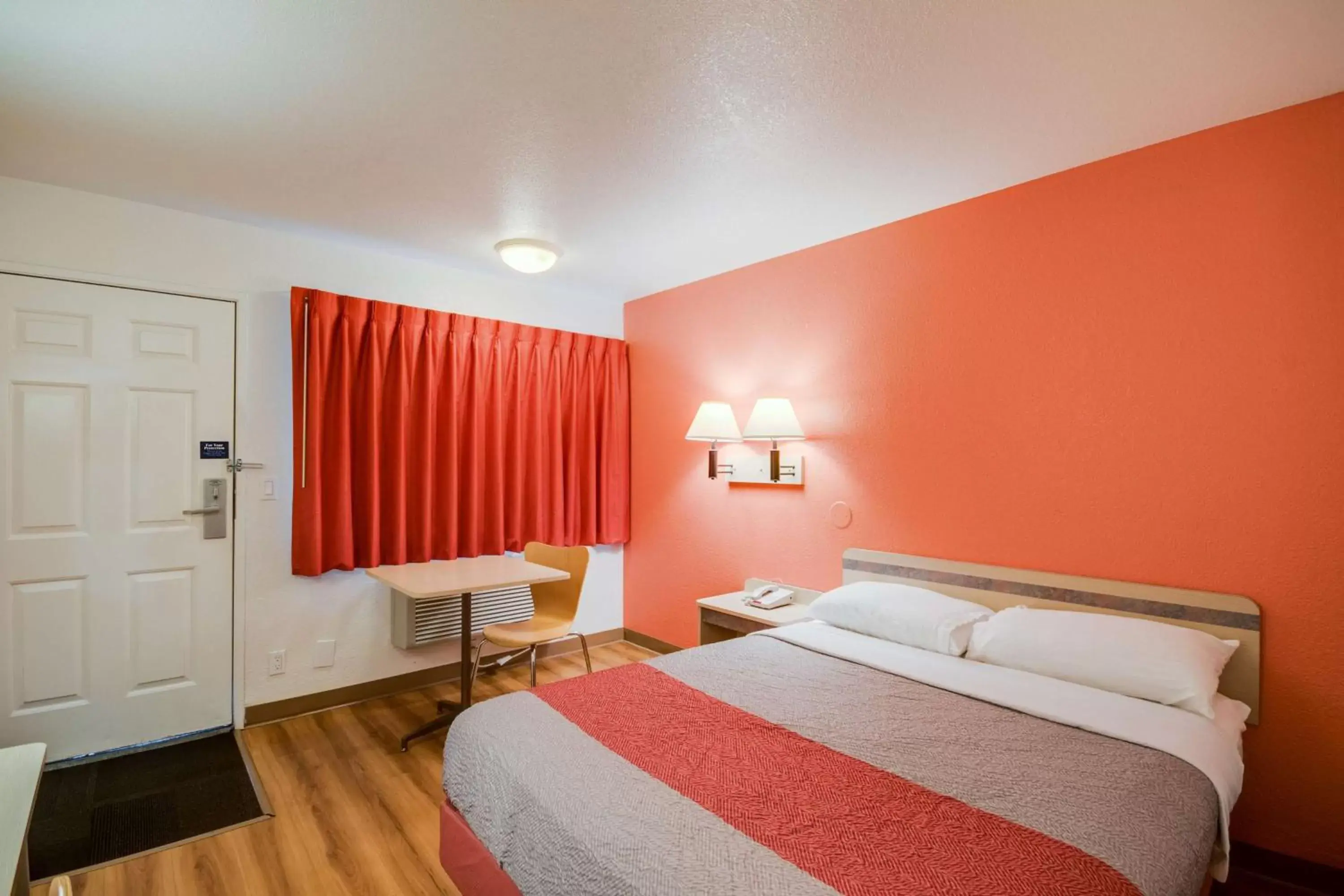 Double Room - Disability Access - Roll In Shower in Motel 6-Bellingham, WA Double Room - Disability Access - Roll In Shower in Motel 6-Bellingham, WA