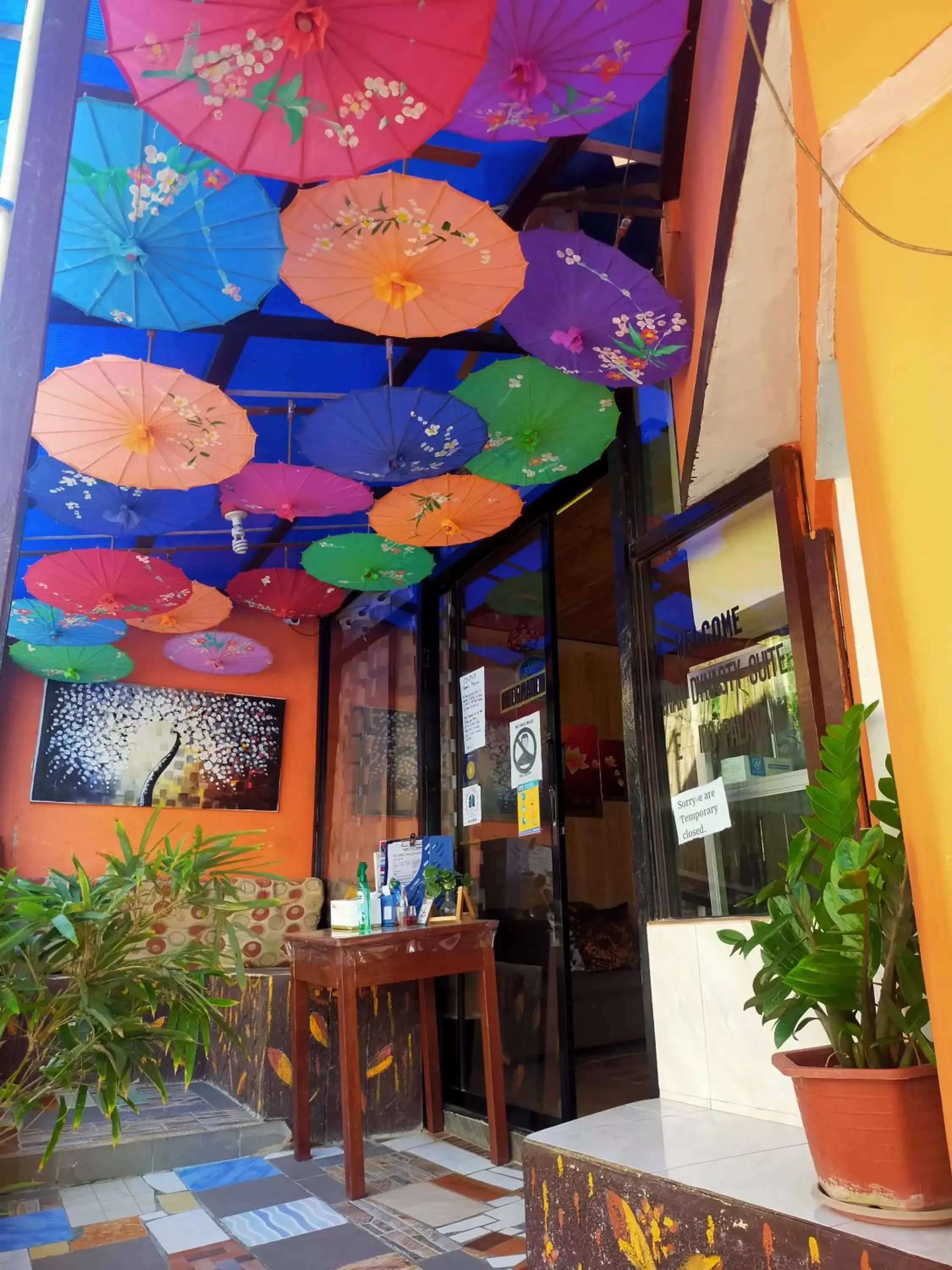 Hwan Dynasty Suite Hwan Dynasty Suite