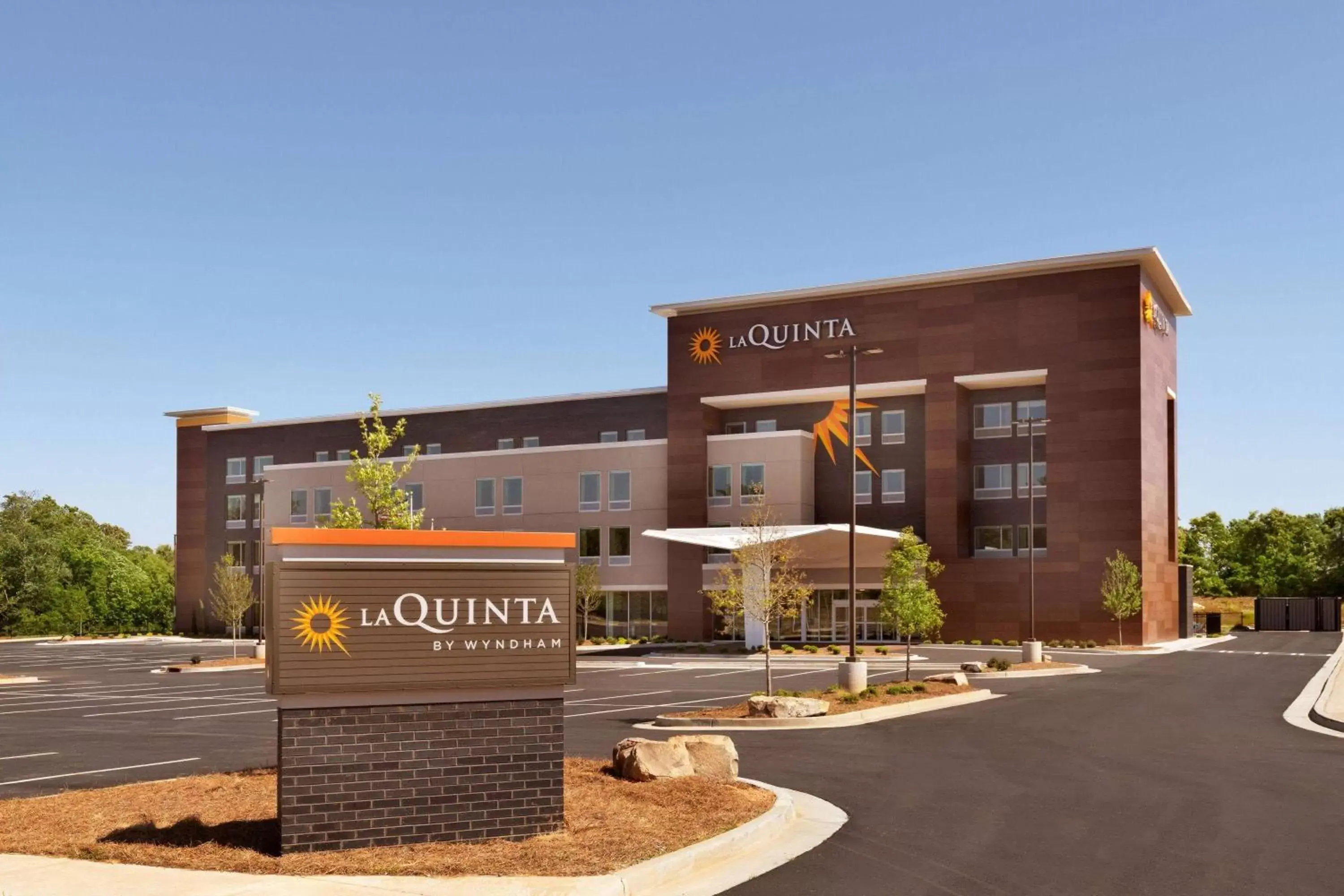 La Quinta Inn & Suites by Wyndham Braselton La Quinta Inn & Suites by Wyndham Braselton
