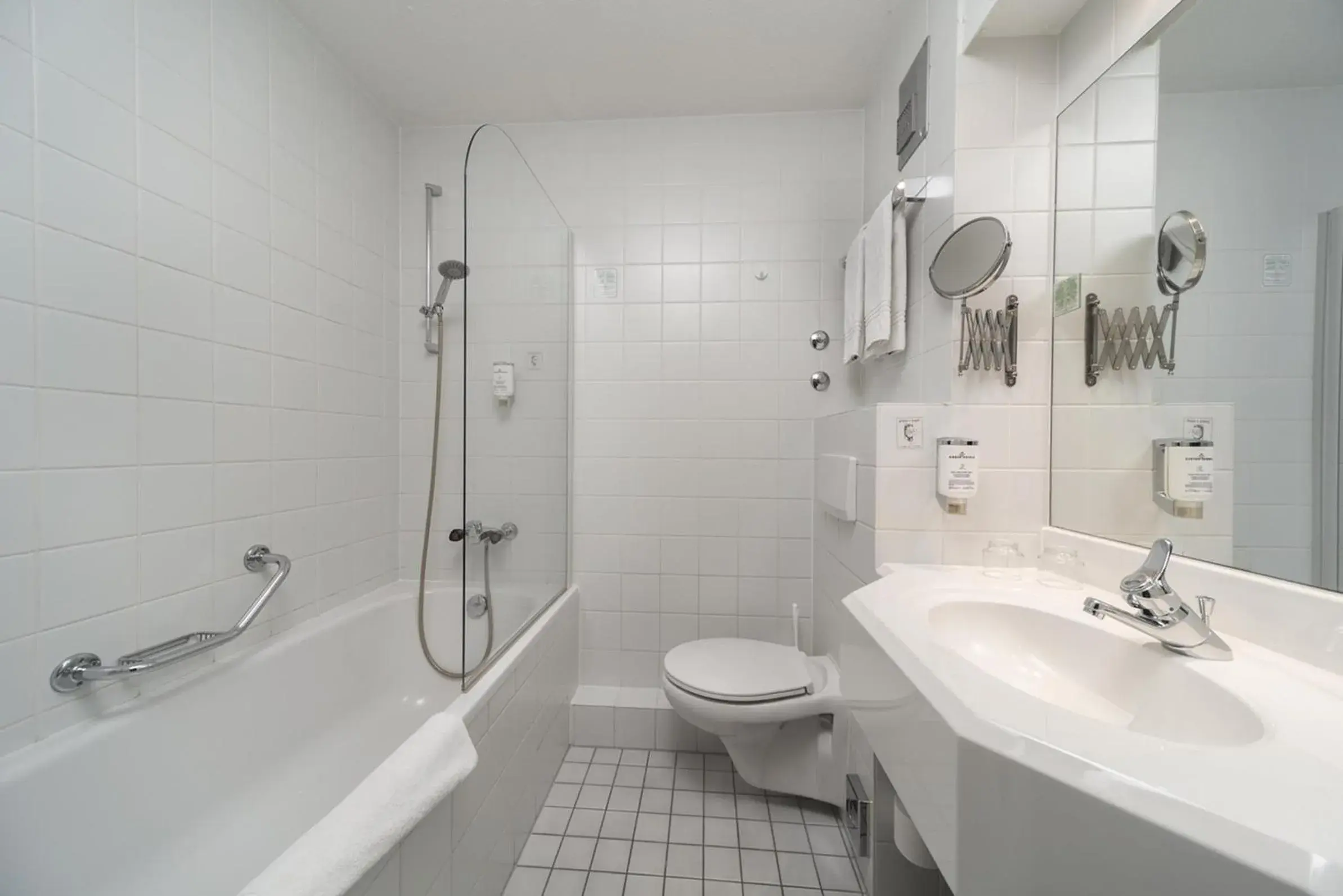 Economy Single Room in AMBER HOTEL Chemnitz Park Economy Single Room in AMBER HOTEL Chemnitz Park