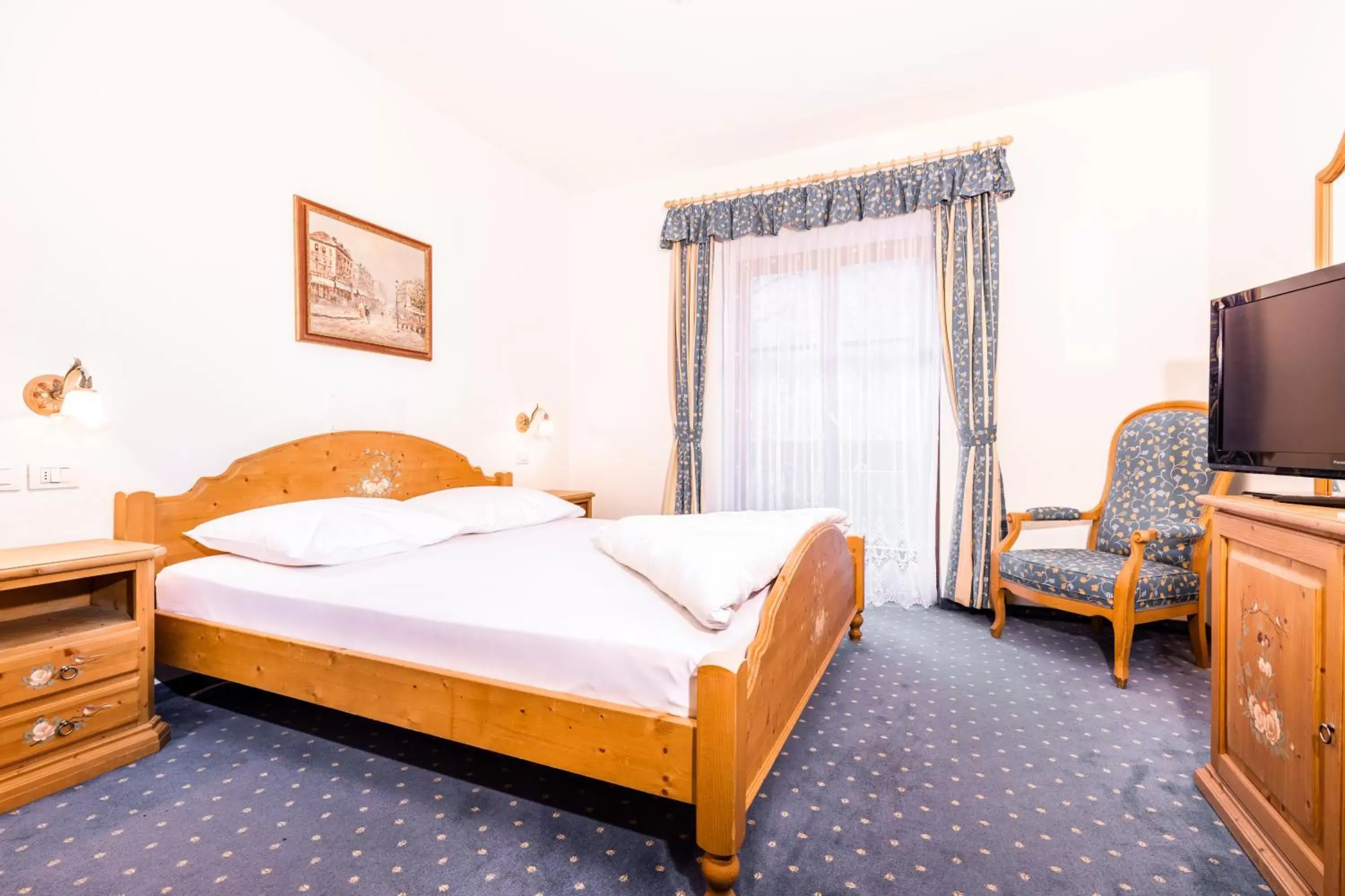 Superior Double Room in Hotel Restaurant Putzer Superior Double Room in Hotel Restaurant Putzer