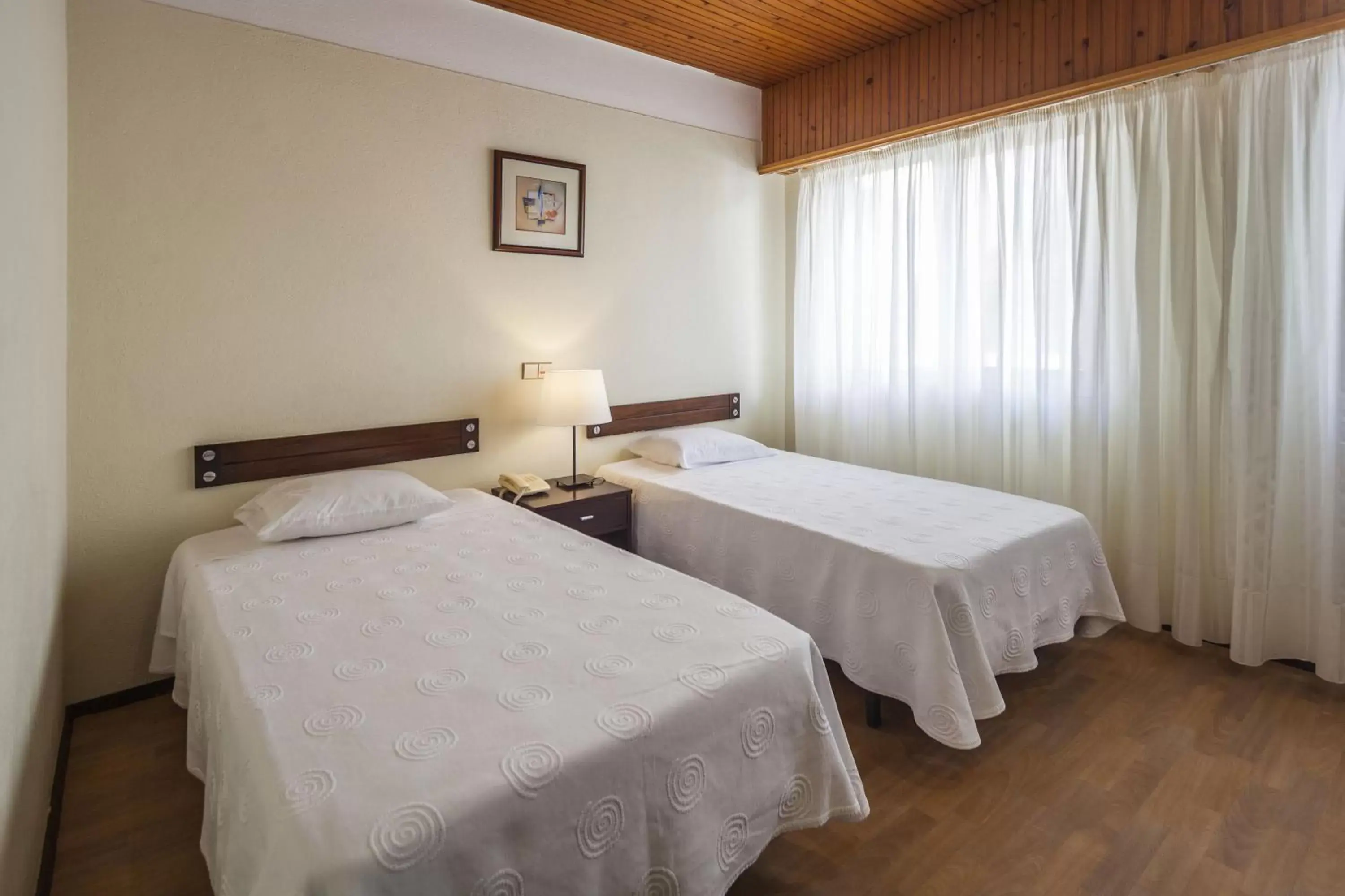 Twin Room - single occupancy in Hotel Sete Cidades Twin Room - single occupancy in Hotel Sete Cidades