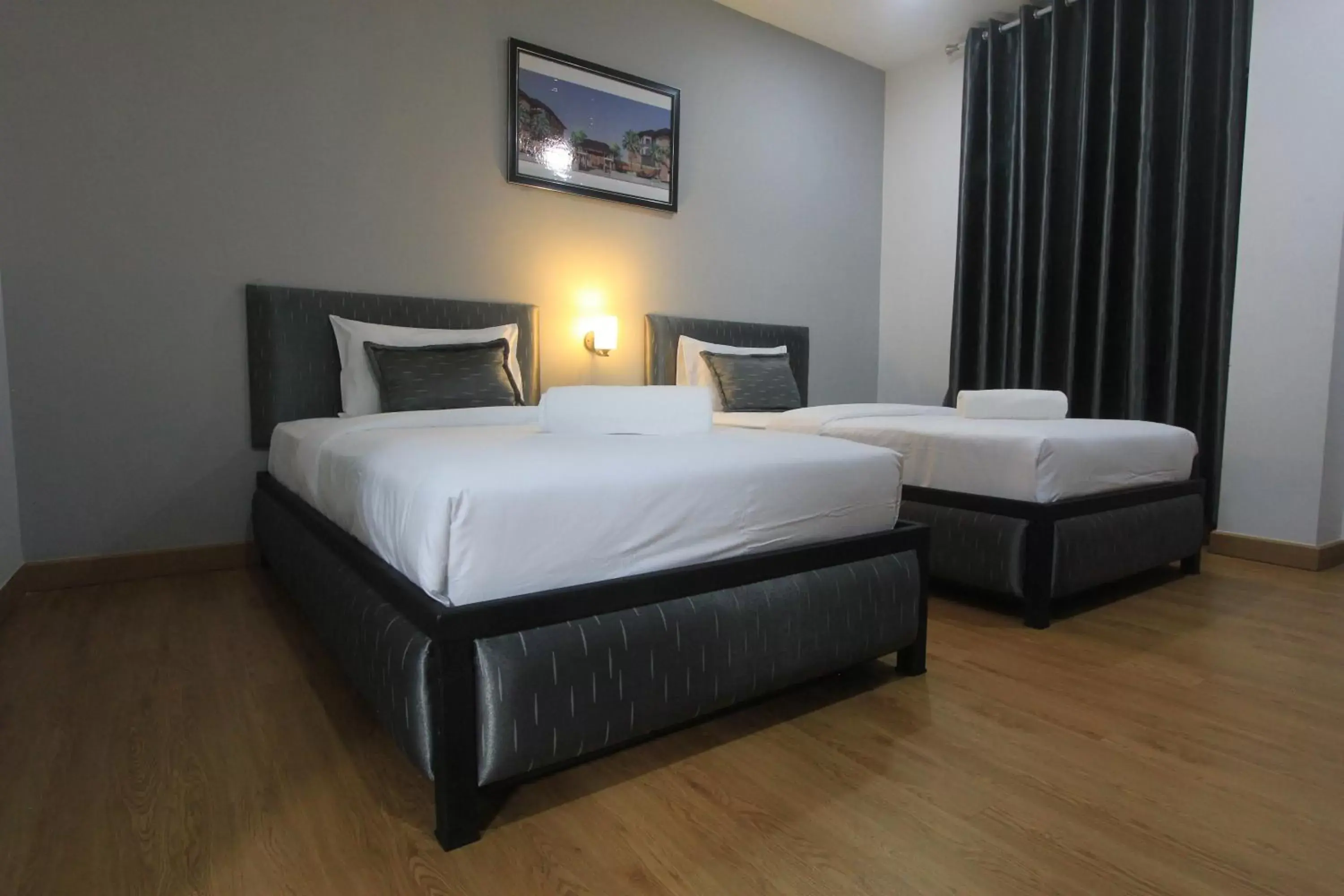 Standard Twin Room in The Mira Hotel Chiang Rai Standard Twin Room in The Mira Hotel Chiang Rai