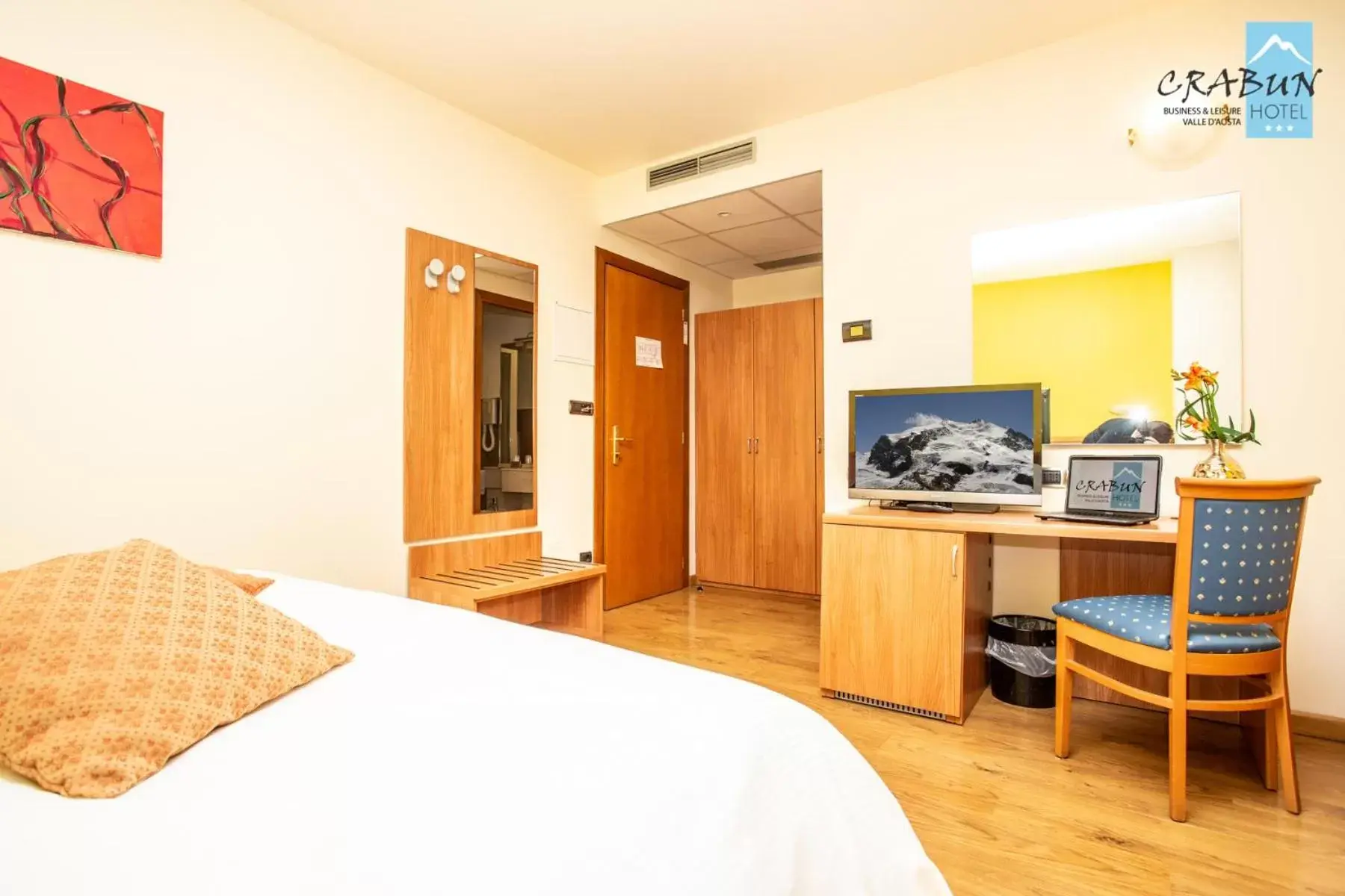 Superior Double Room in Crabun Hotel Superior Double Room in Crabun Hotel