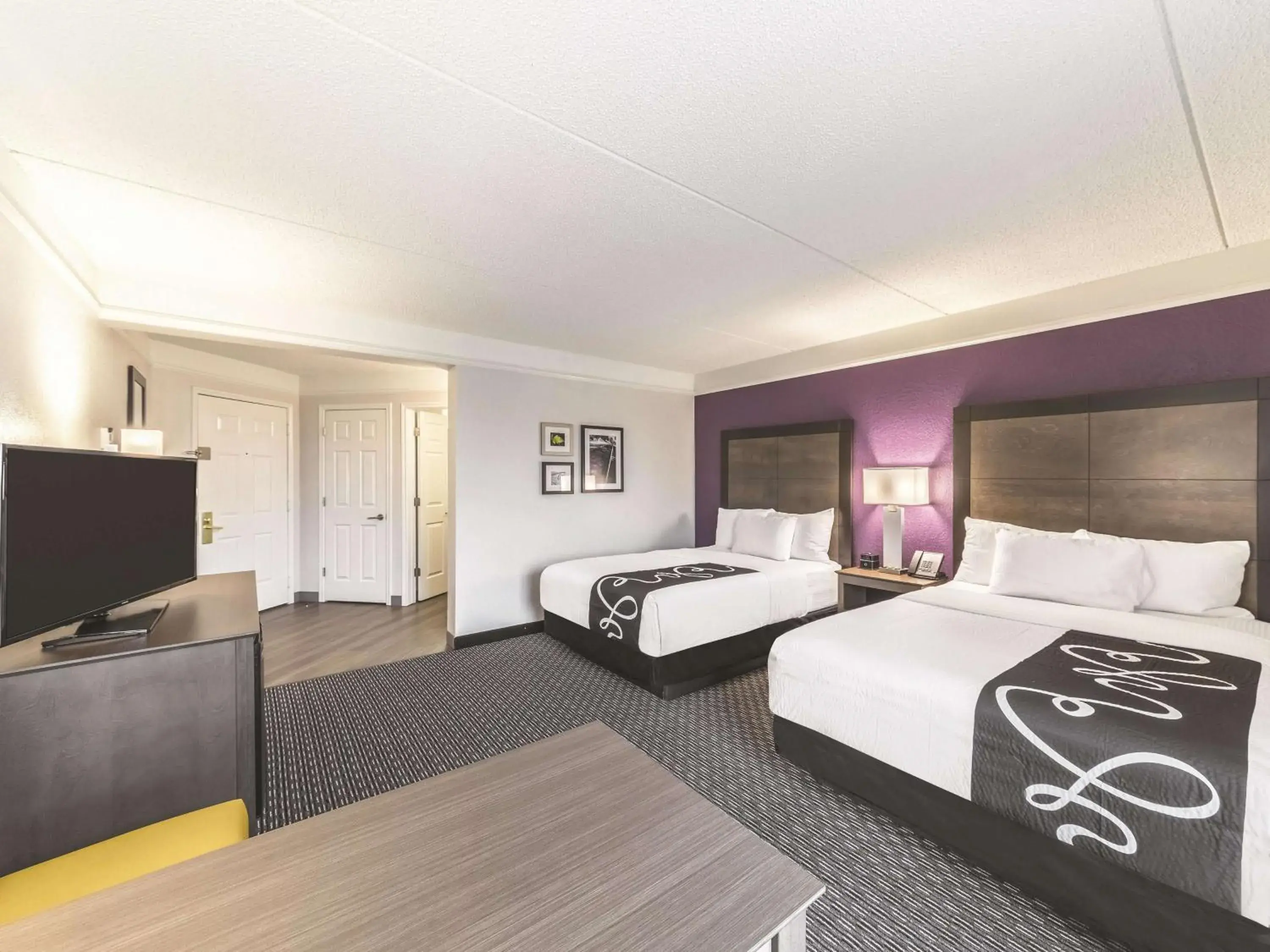 Standard Room with Two Double Beds in La Quinta by Wyndham Austin Airport Standard Room with Two Double Beds in La Quinta by Wyndham Austin Airport