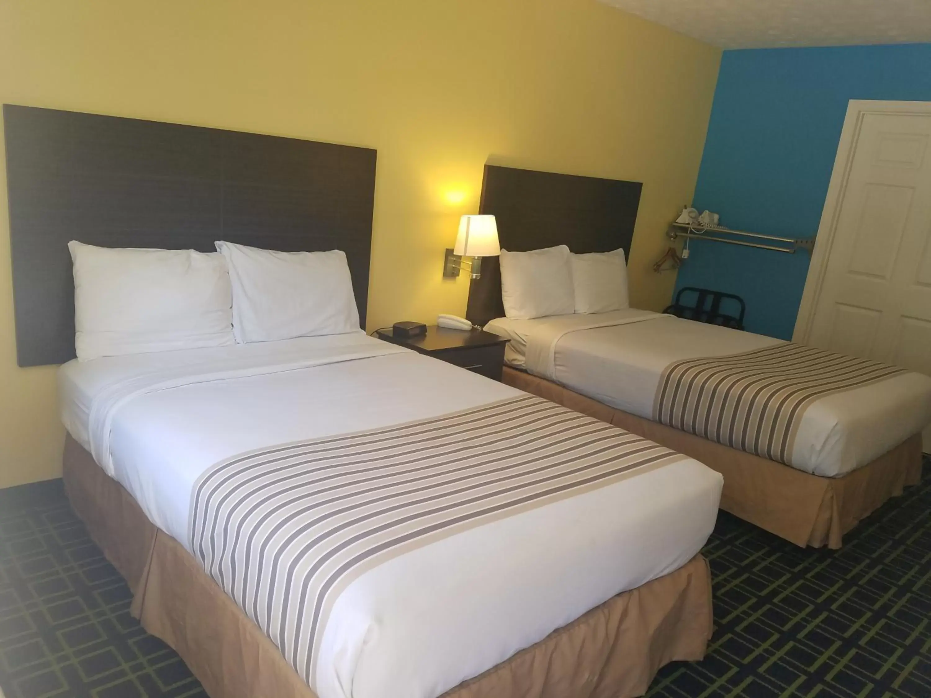 Double Room - Disability Access in Meriwether Country Inn Double Room - Disability Access in Meriwether Country Inn