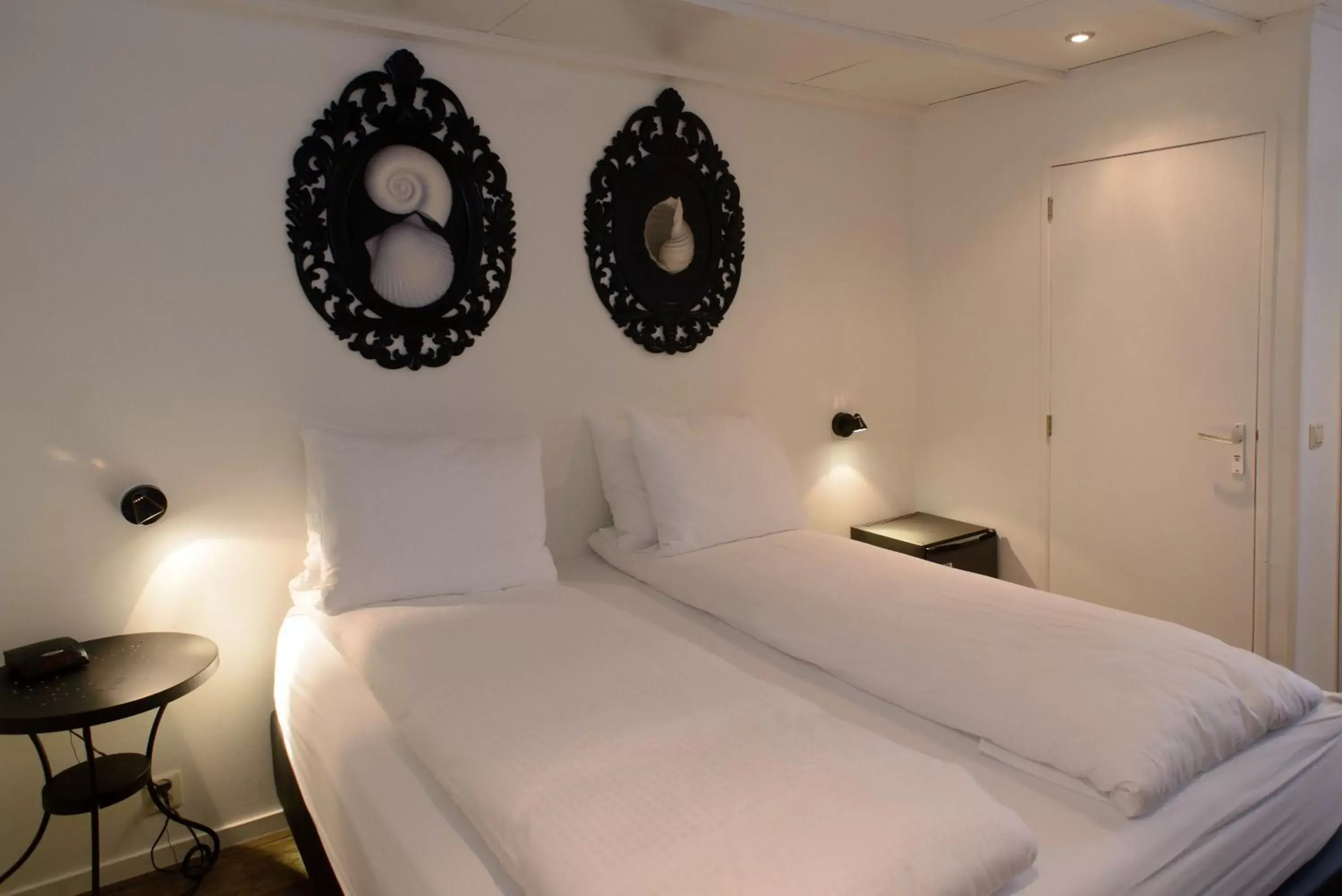 Double Room in Hotel Buren Double Room in Hotel Buren