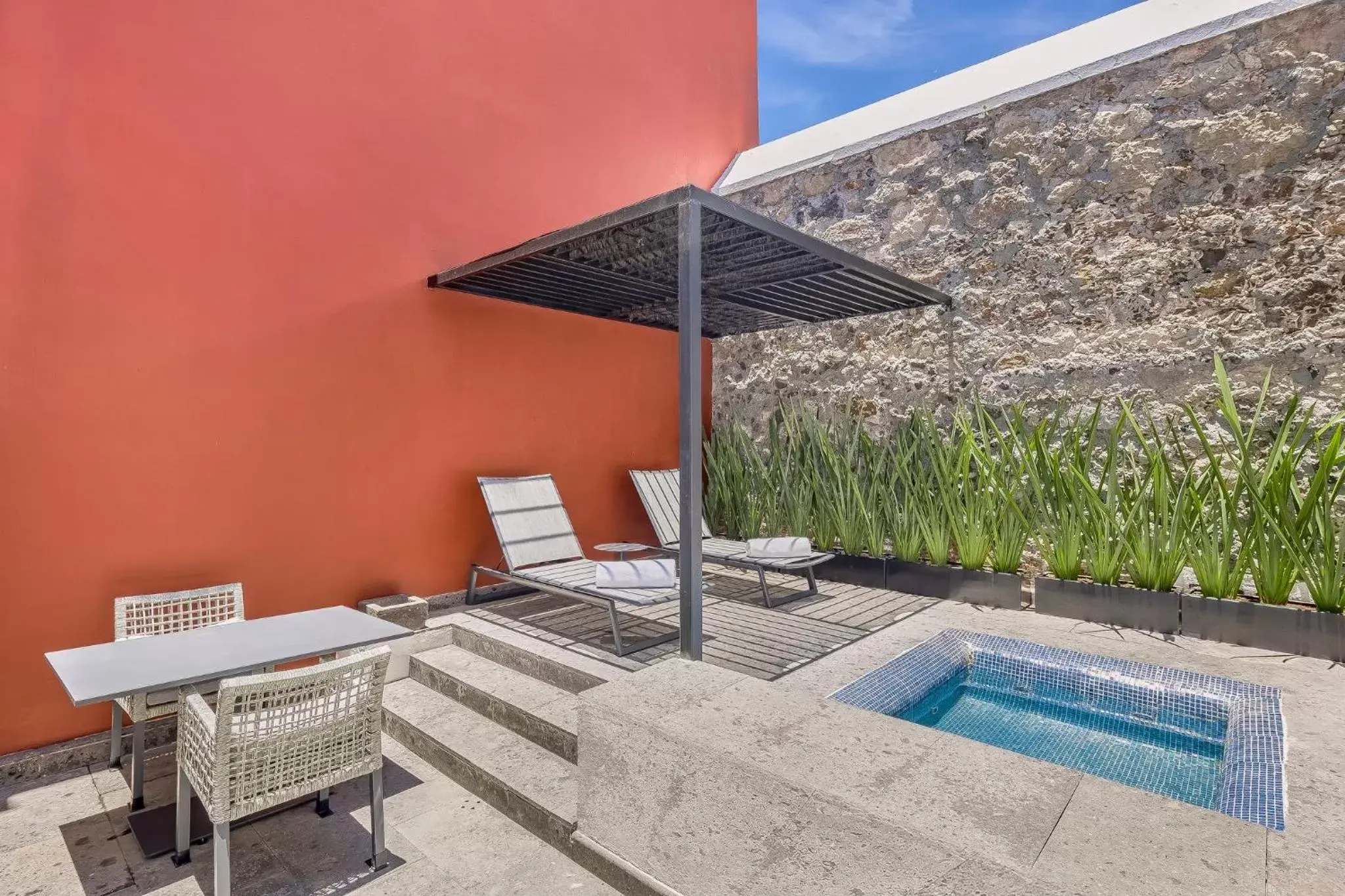 Family Suite, 2 Double in Fiesta Americana Hacienda Galindo Resort & Spa Family Suite, 2 Double in Fiesta Americana Hacienda Galindo Resort & Spa