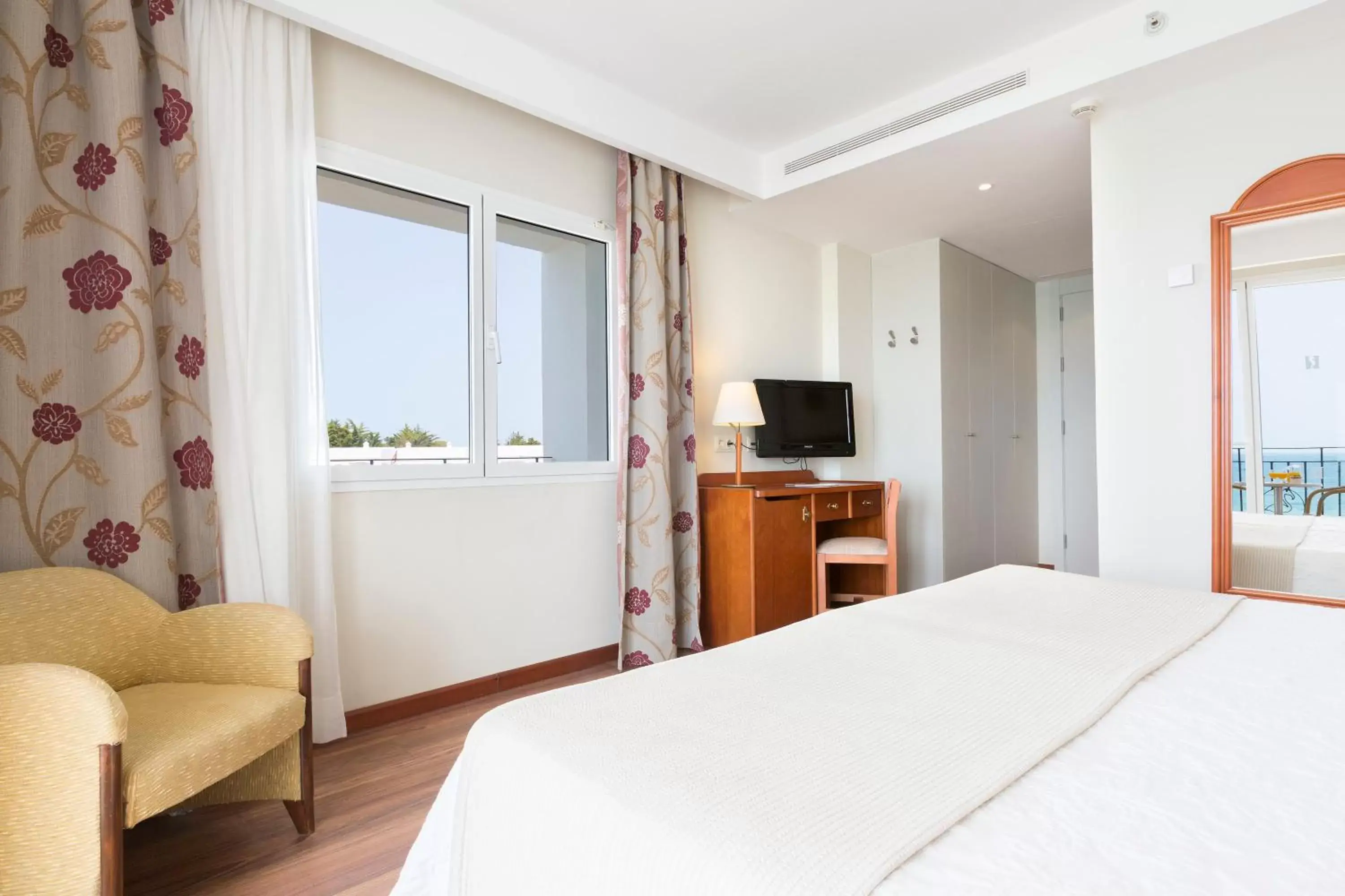 Standard Double Room in Hipotels Flamenco Conil Standard Double Room in Hipotels Flamenco Conil