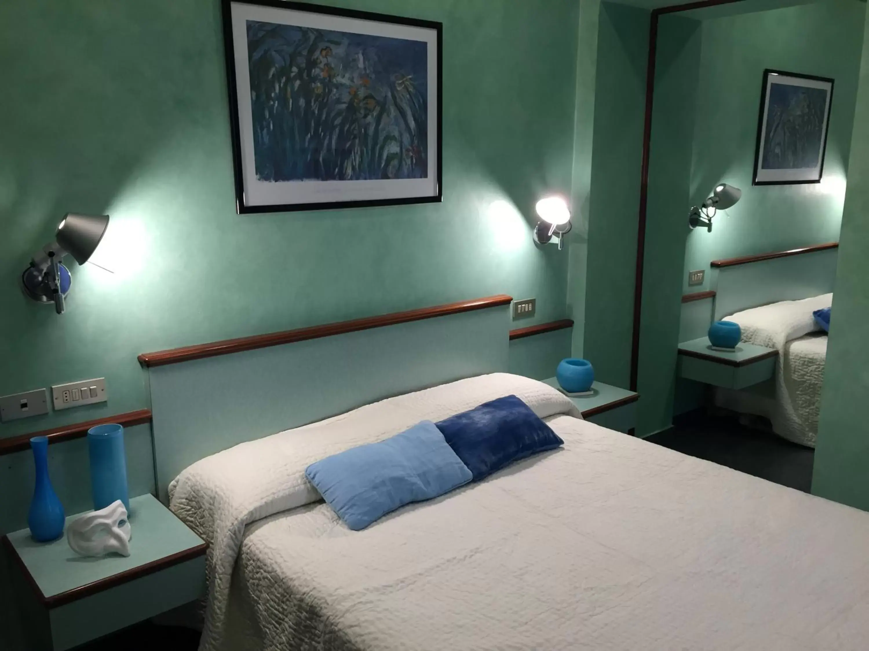 Standard Double Room in Le Petit Hotel Standard Double Room in Le Petit Hotel