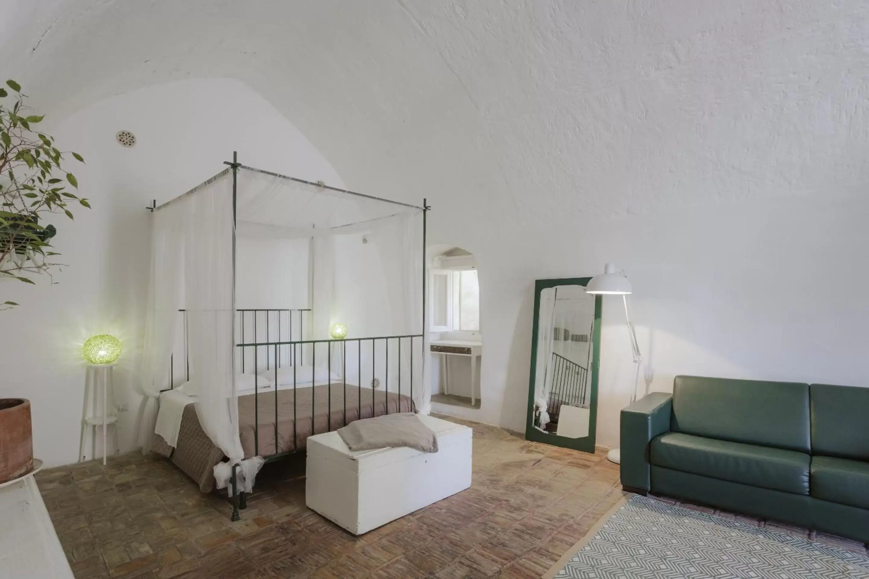 Quadruple Room with Shower in L'Arturo B&B Quadruple Room with Shower in L'Arturo B&B