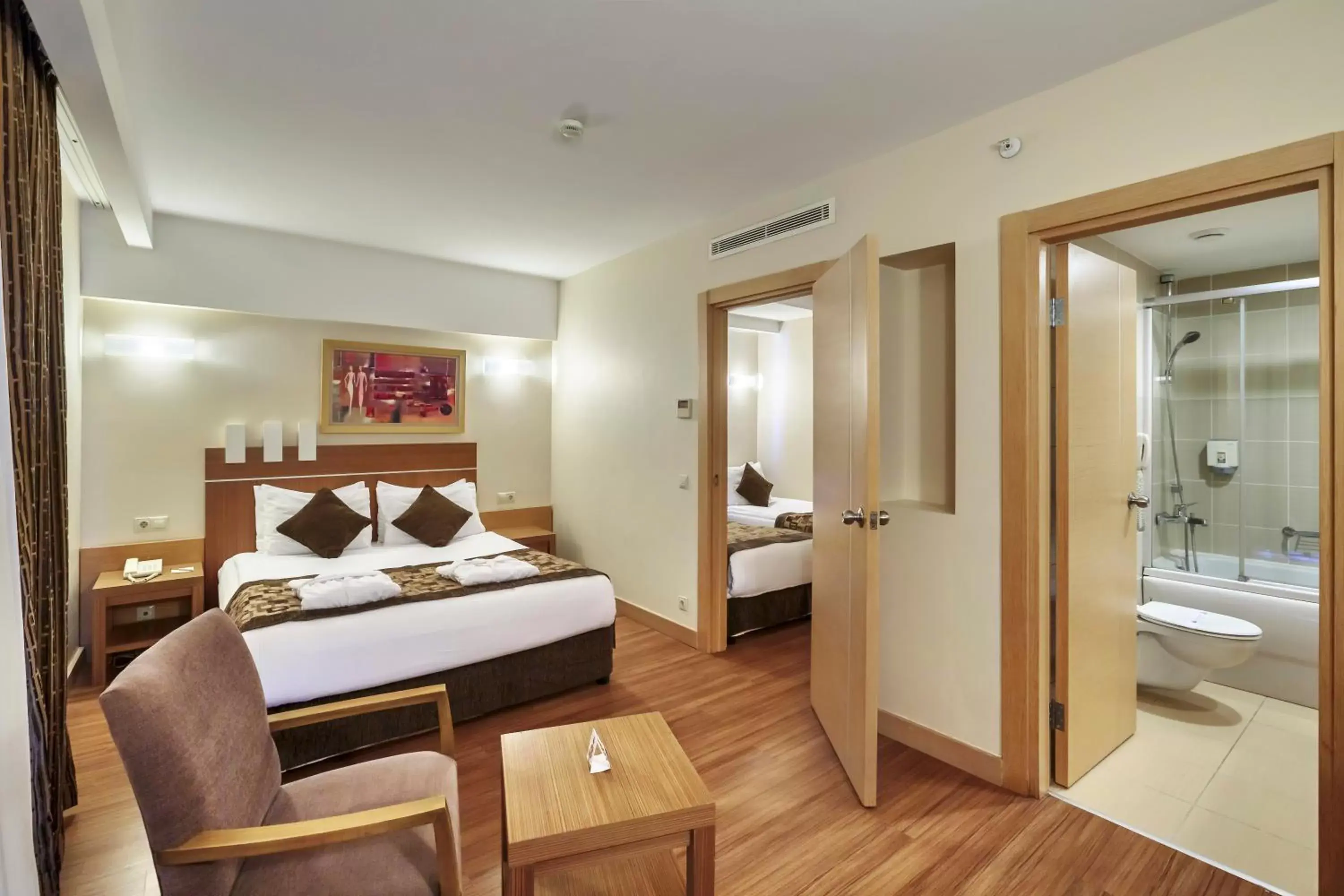 Family Room Sea View in Sunis Kumköy Beach Resort Hotel & Spa Family Room Sea View in Sunis Kumköy Beach Resort Hotel & Spa